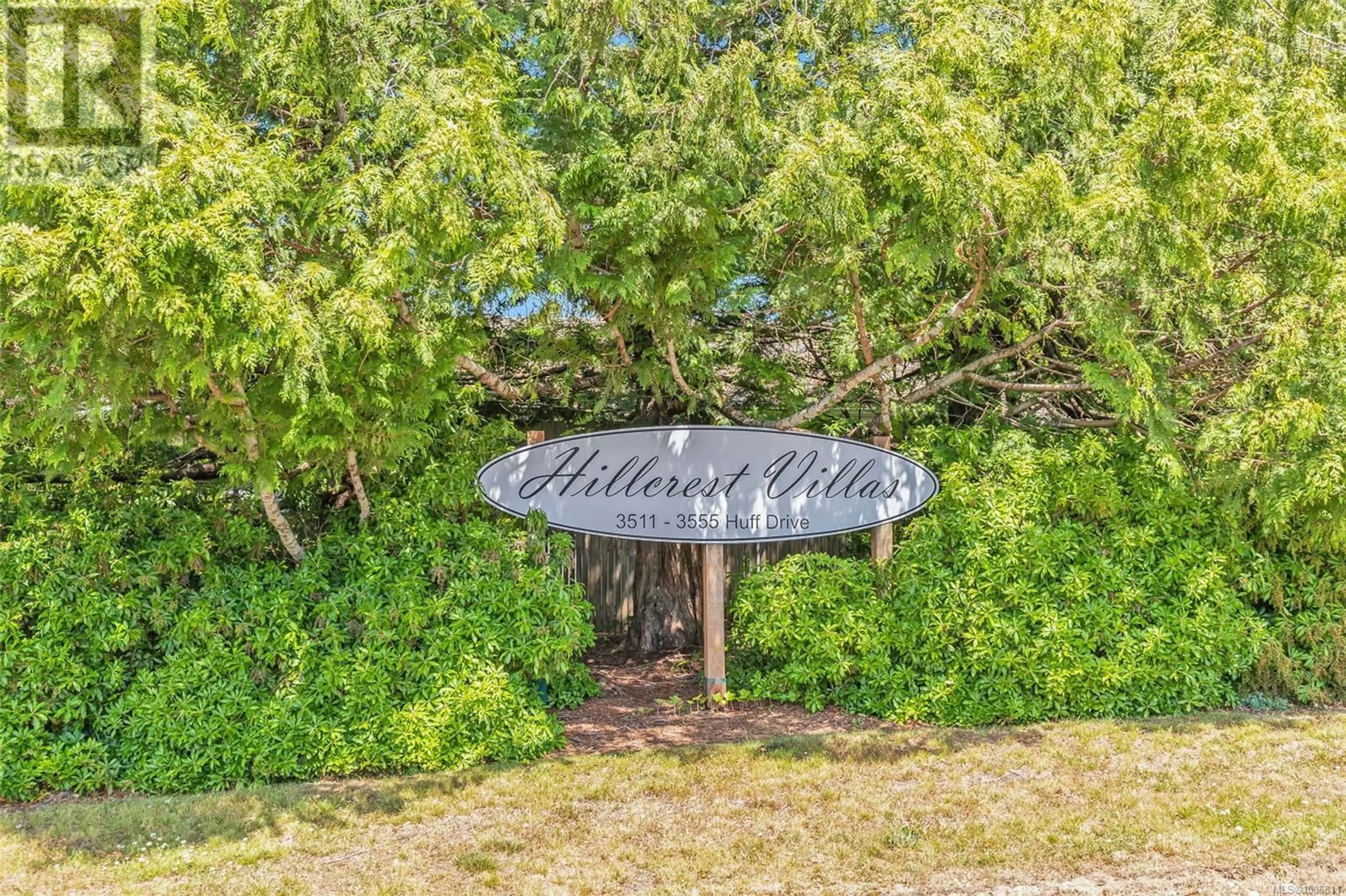 A pic from outside/outdoor area/front of a property/back of a property/a pic from drone, water/lake/river/ocean view for 3535 HUFF DRIVE, Port Alberni British Columbia V9Y8H6
