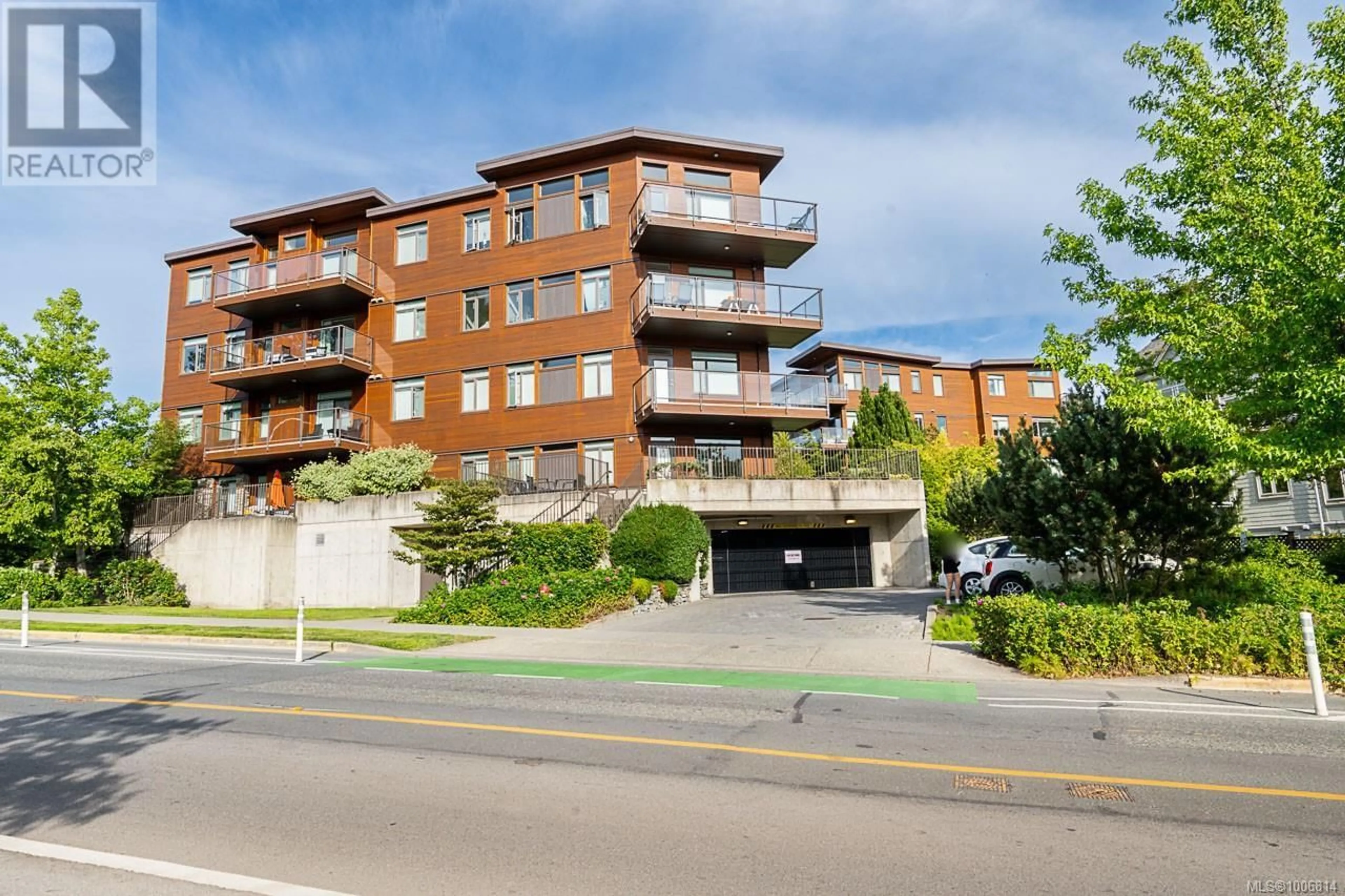 Unknown for 201 - 3610 RICHMOND ROAD, Saanich British Columbia V8P4R5