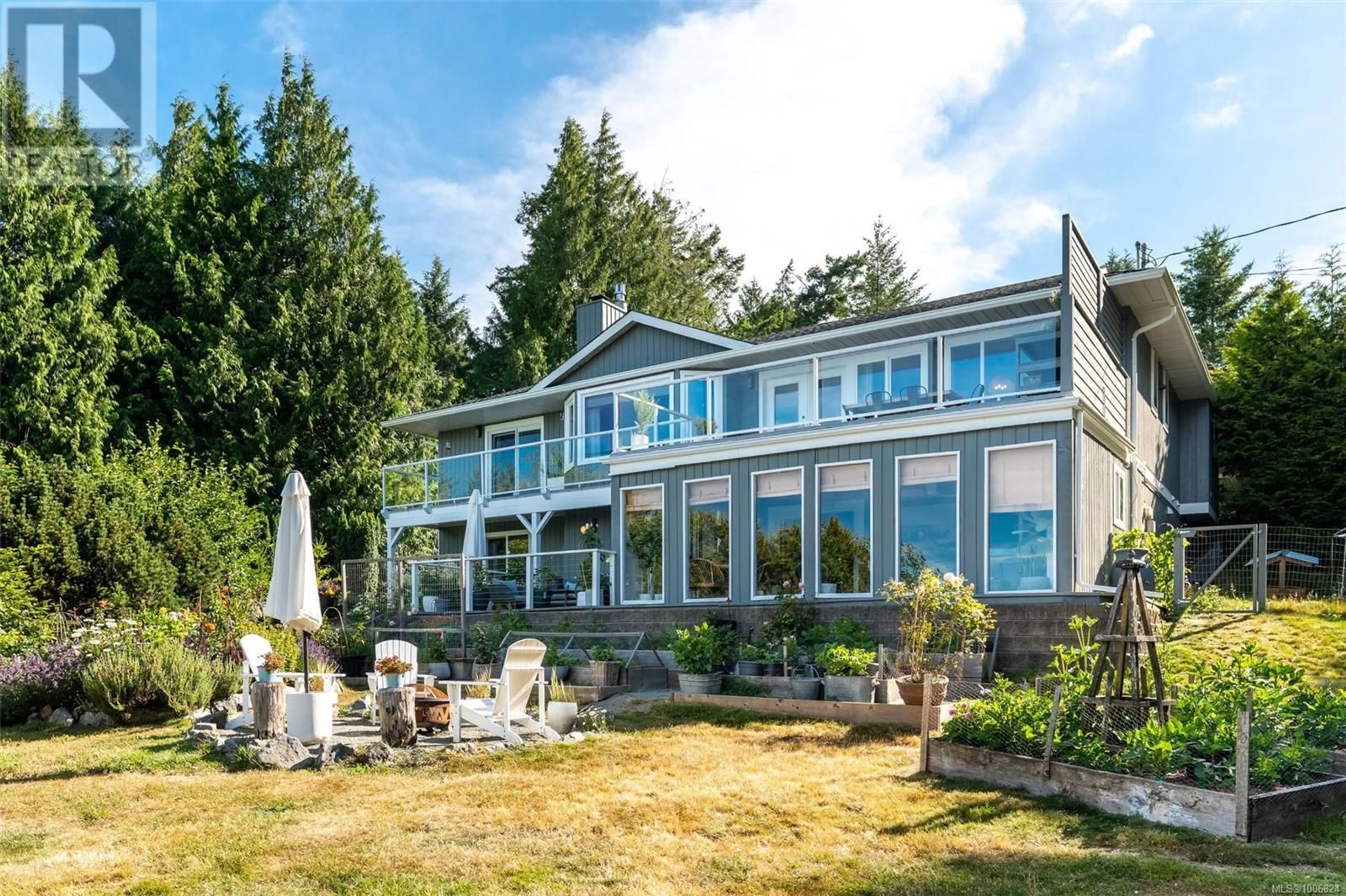 Home with vinyl exterior material, water/lake/river/ocean view for 4475 OTTER POINT ROAD, Sooke British Columbia V9Z0K4