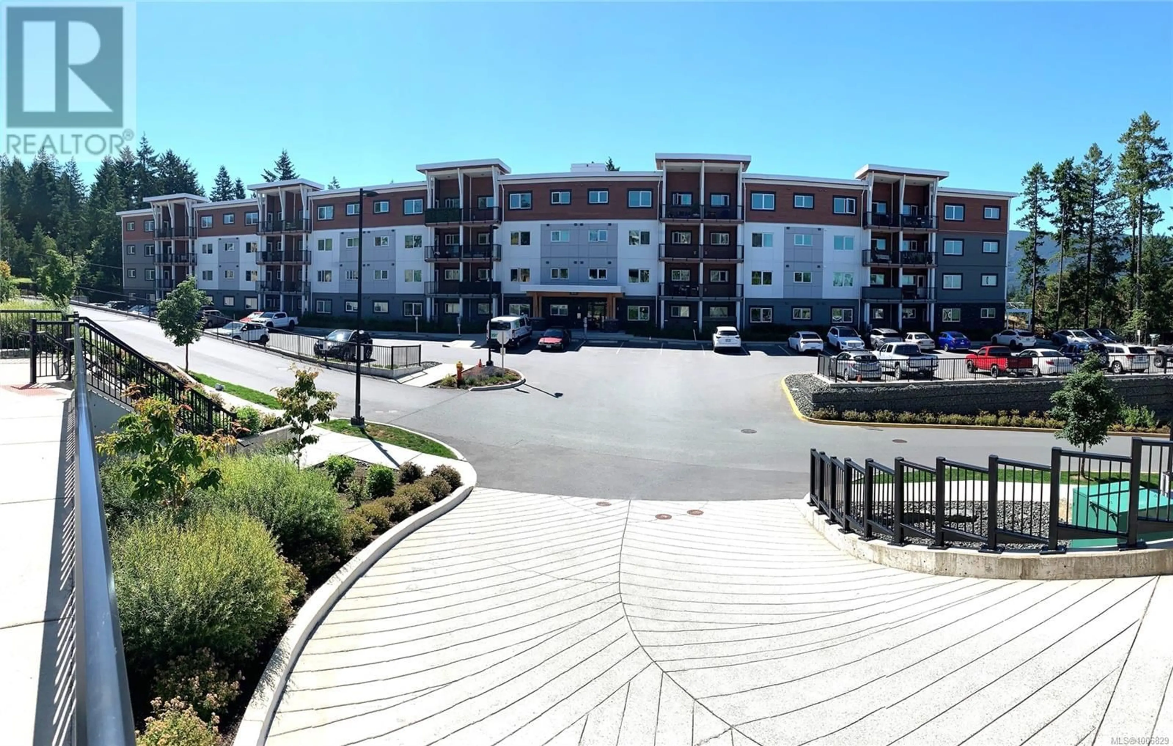 A pic from outside/outdoor area/front of a property/back of a property/a pic from drone, unknown for 306 - 4830 CEDAR RIDGE PLACE, Nanaimo British Columbia V9T0M8
