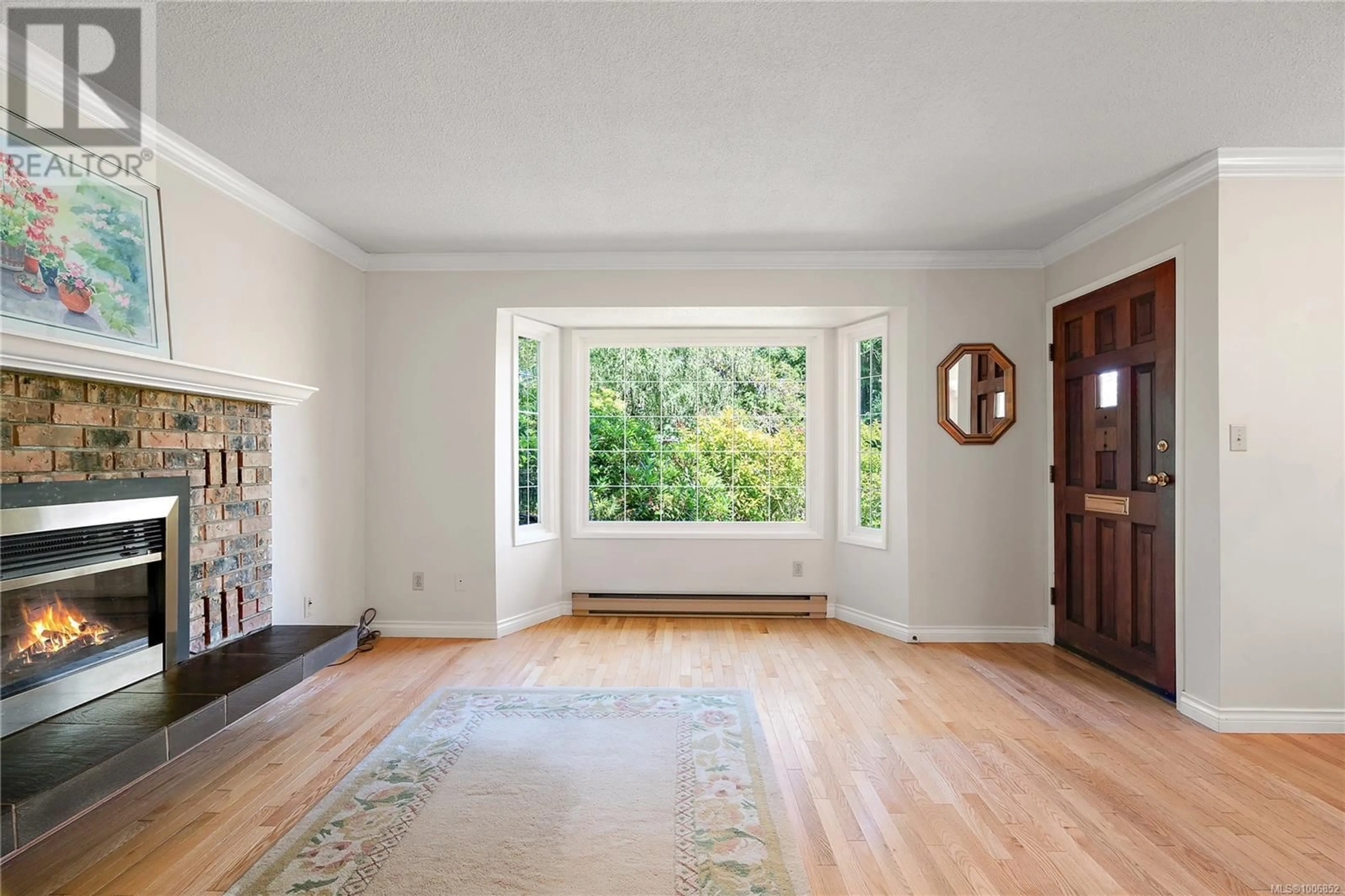 Unknown for 1685 CHRISTMAS AVENUE, Saanich British Columbia V8P2X7