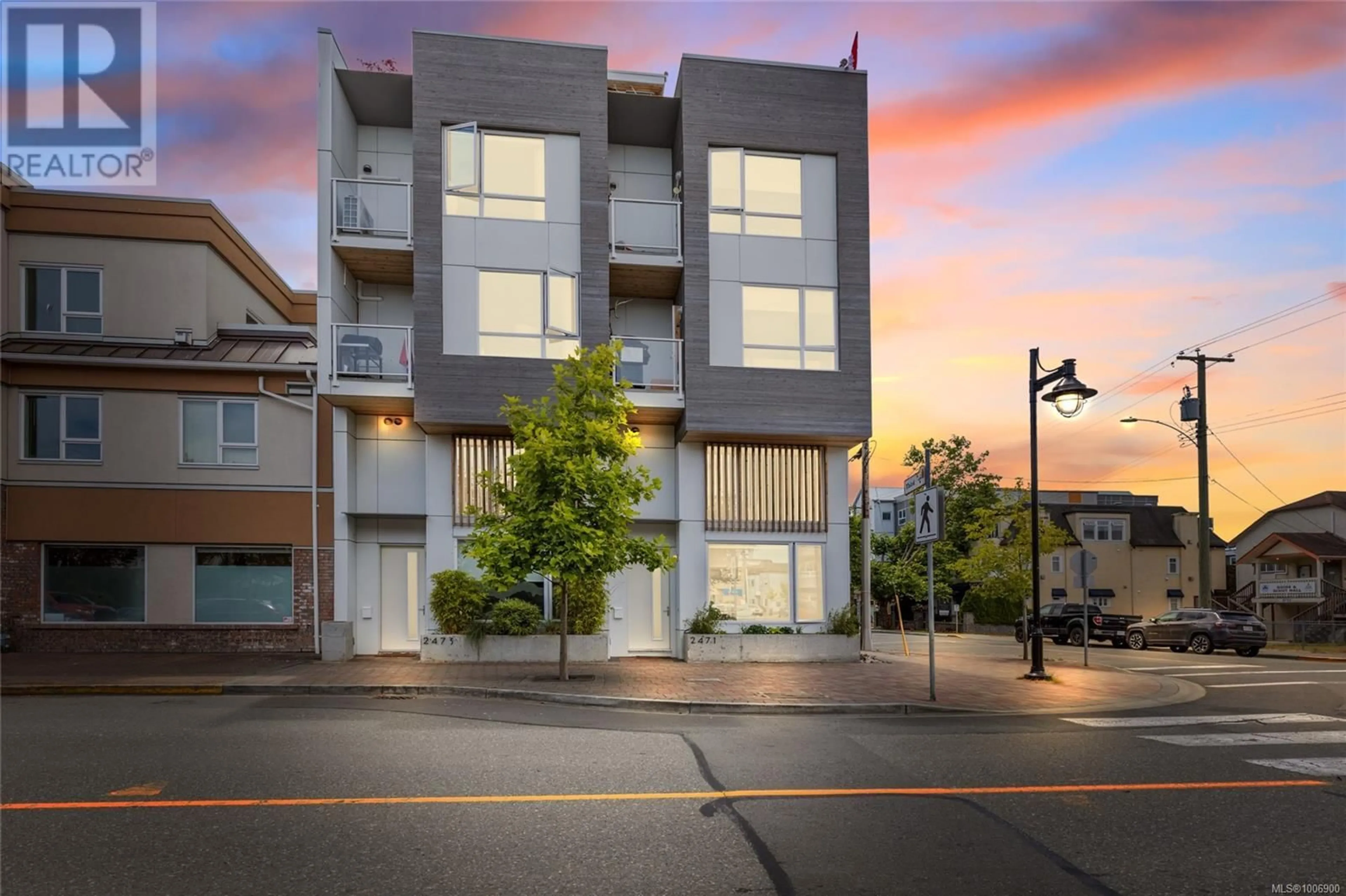 Unknown for 2471 BEVAN AVENUE, Sidney British Columbia V8L1W2