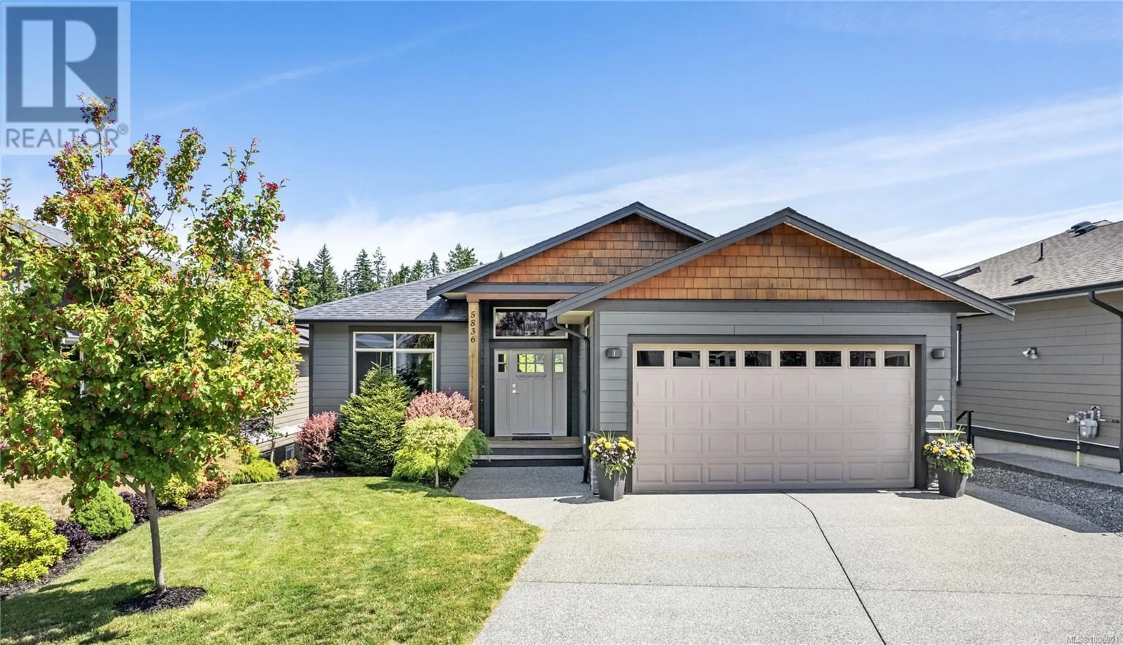 Home with vinyl exterior material, street for 5836 LINYARD ROAD, Nanaimo British Columbia V9T0G6