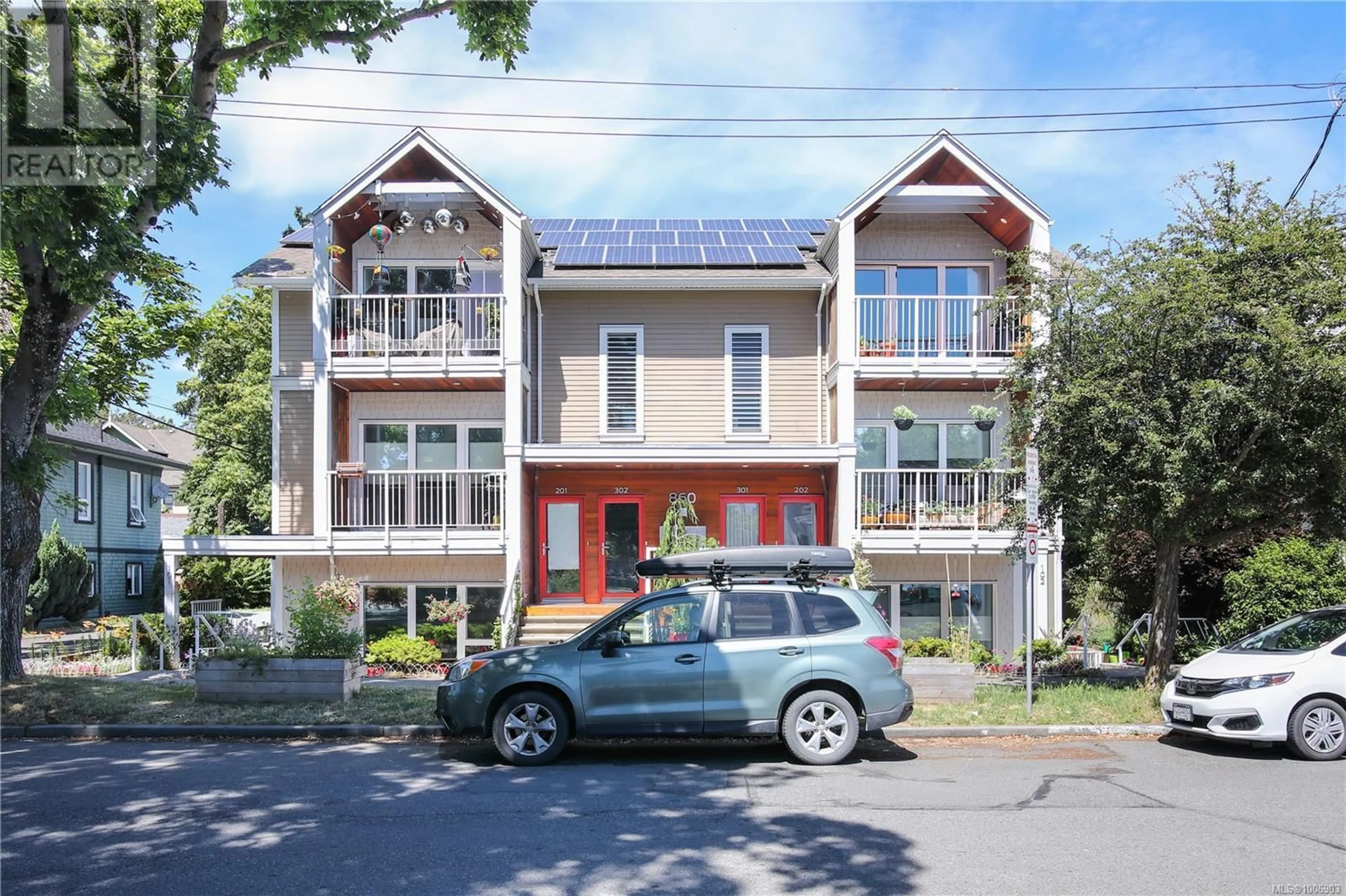 Unknown for 101 - 860 QUEENS AVENUE, Victoria British Columbia V8T1M5