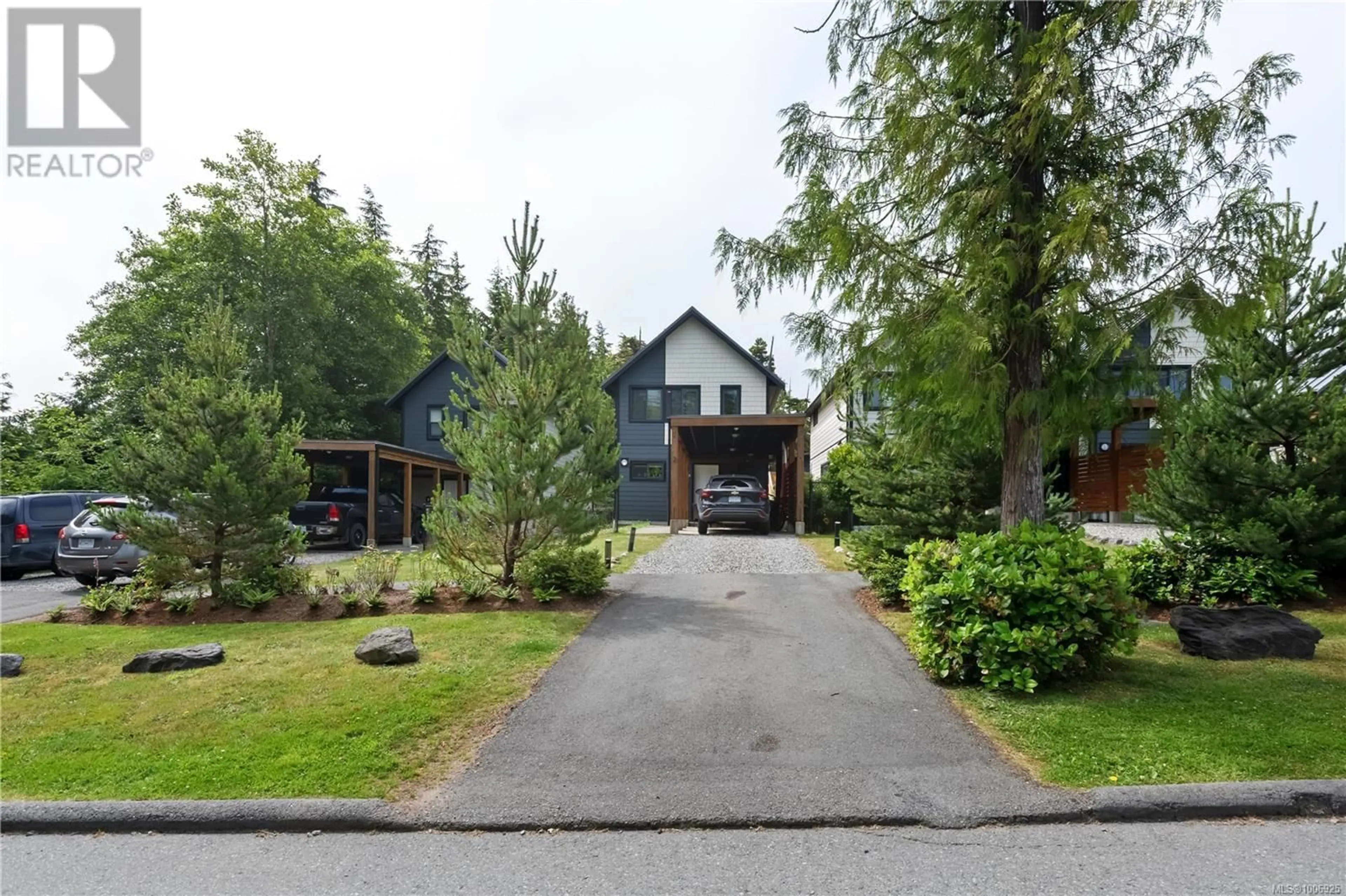 Unknown for 2 - 1782 ST. JACQUES BOULEVARD, Ucluelet British Columbia V0R3A0