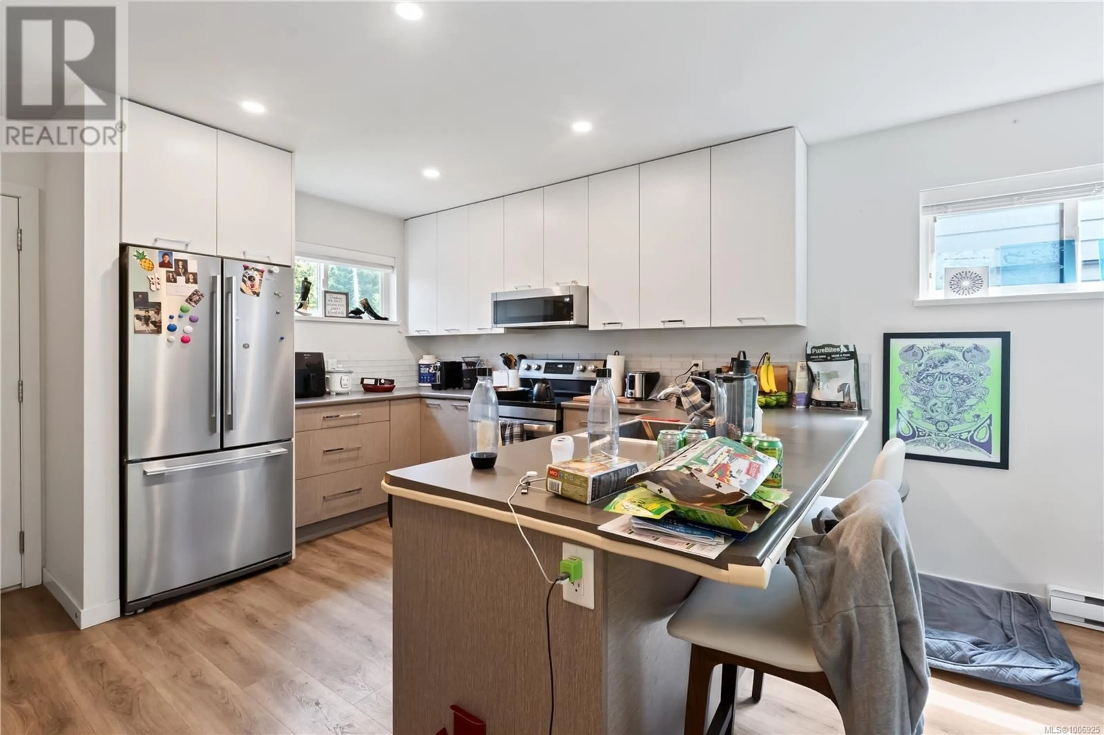 Open concept kitchen, unknown for 2 - 1782 ST. JACQUES BOULEVARD, Ucluelet British Columbia V0R3A0