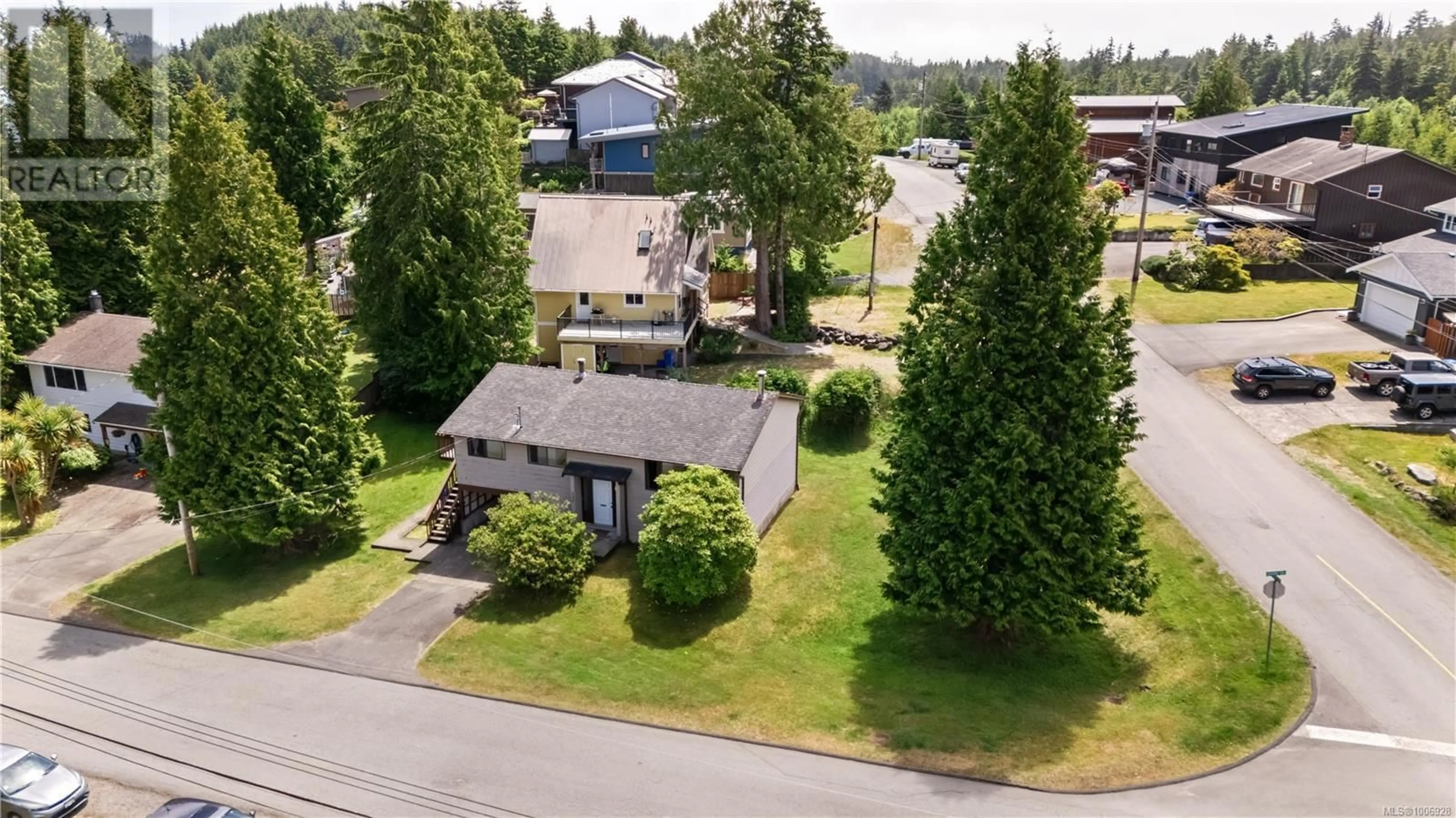 A pic from outside/outdoor area/front of a property/back of a property/a pic from drone, unknown for 222 MARINE DRIVE, Ucluelet British Columbia V0R3A0