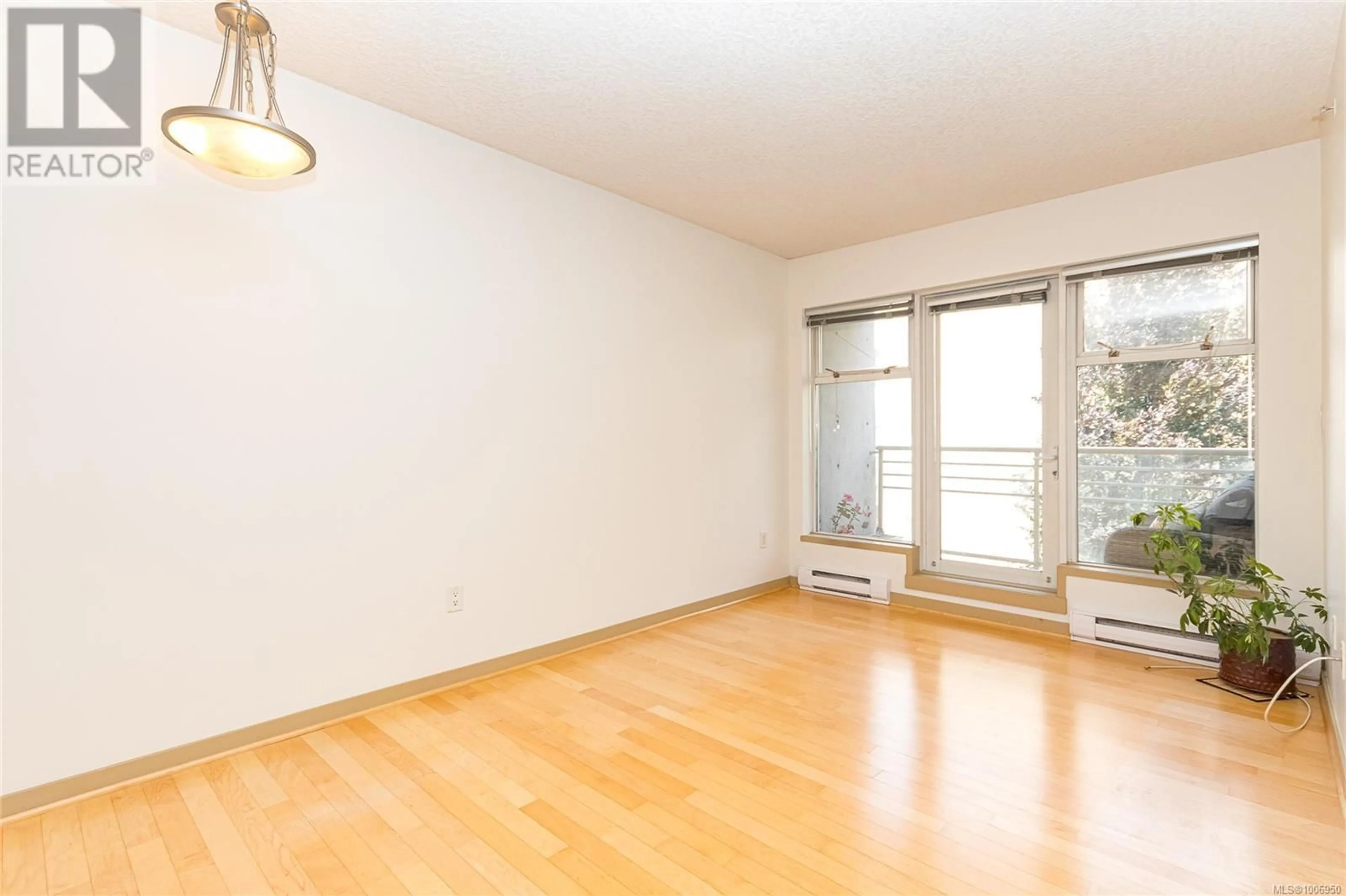 A pic of a room for 302 - 1030 YATES STREET, Victoria British Columbia V8V5A7