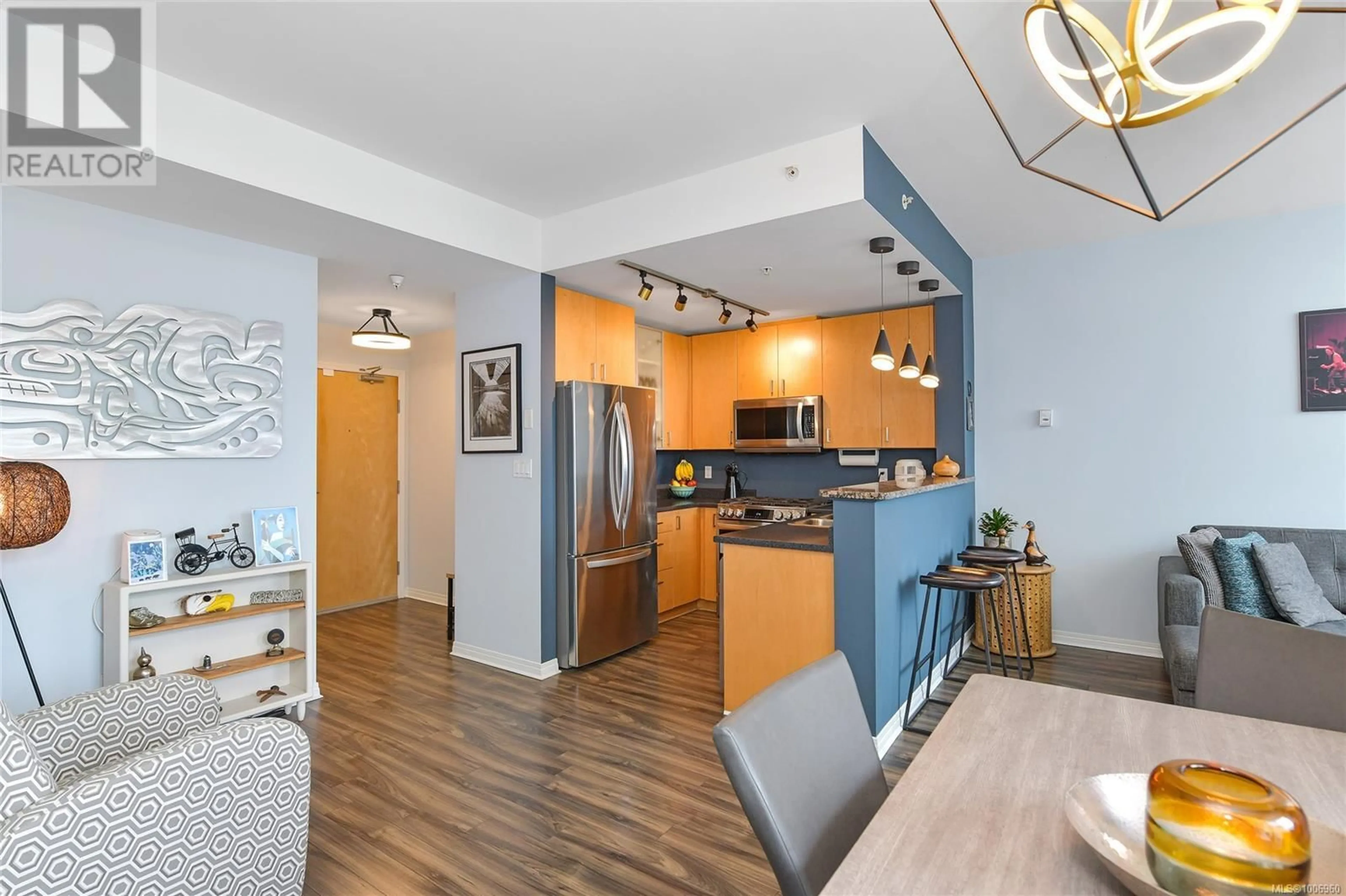 Open concept kitchen, unknown for 706 - 860 VIEW STREET, Victoria British Columbia V8W3Z8