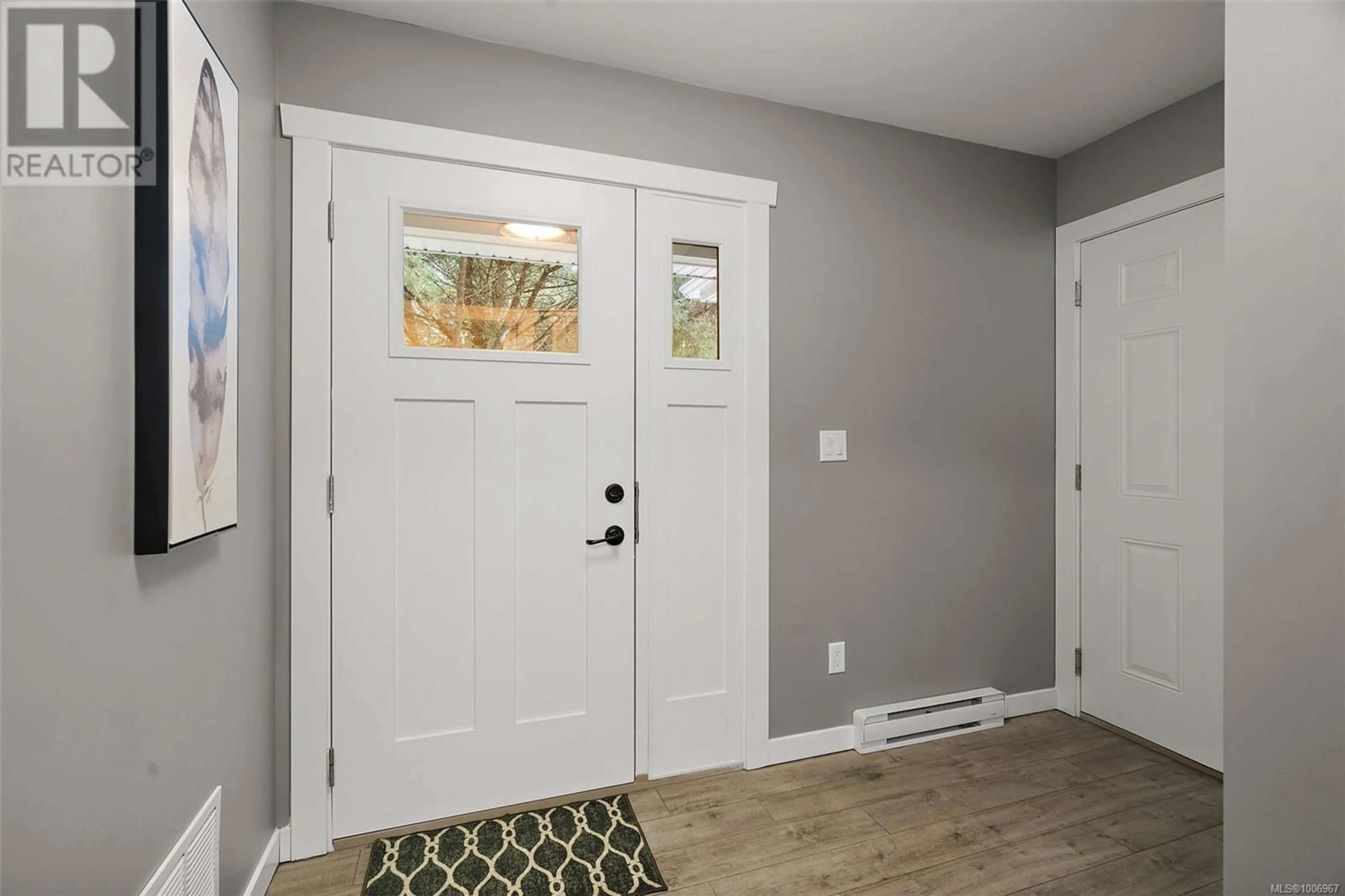 Indoor entryway for 1835 TOMINNY ROAD, Sooke British Columbia V9Z0P8