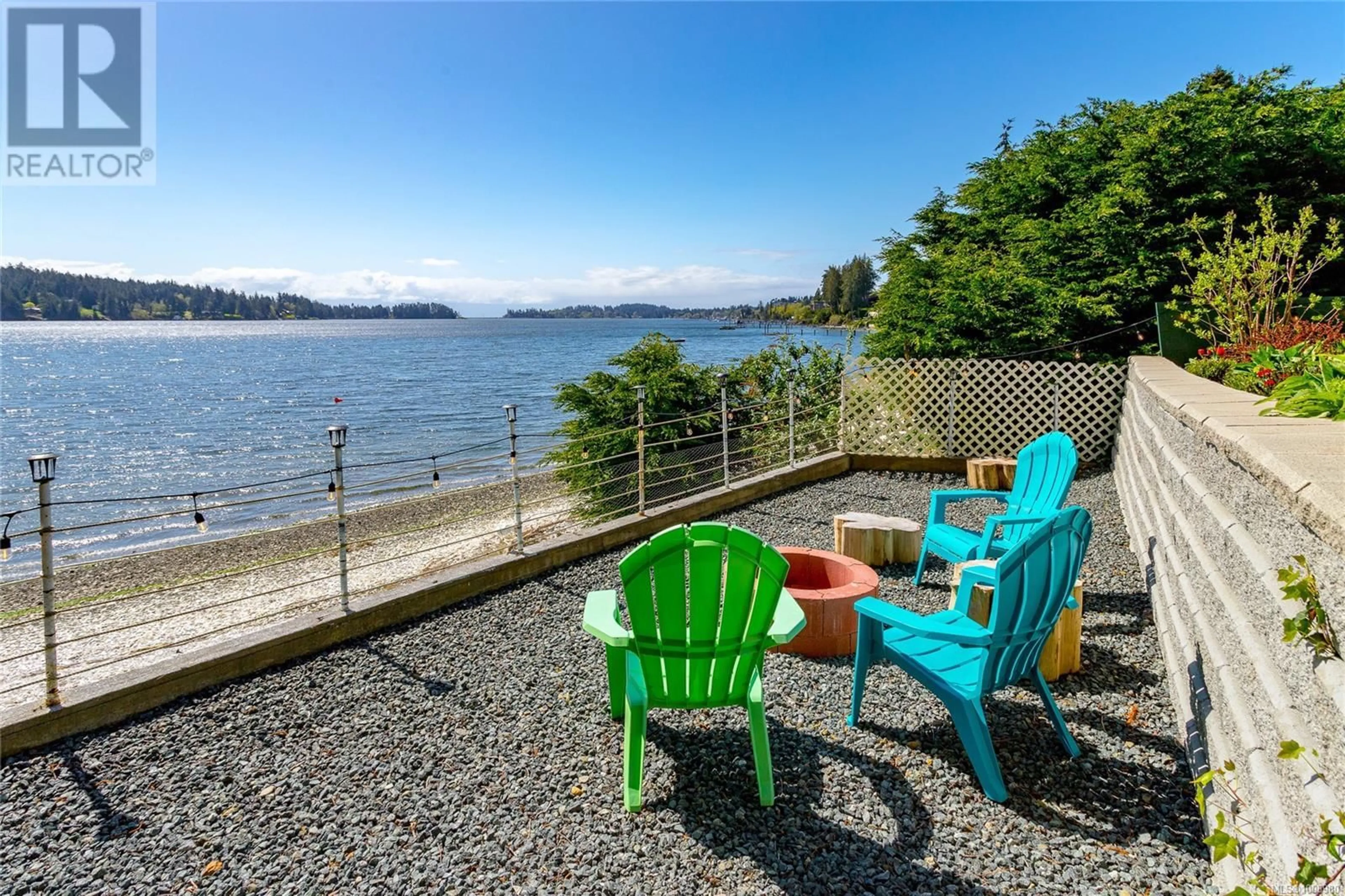 Patio, water/lake/river/ocean view for 6359 BELVISTA PLACE, Sooke British Columbia V9Z0X3
