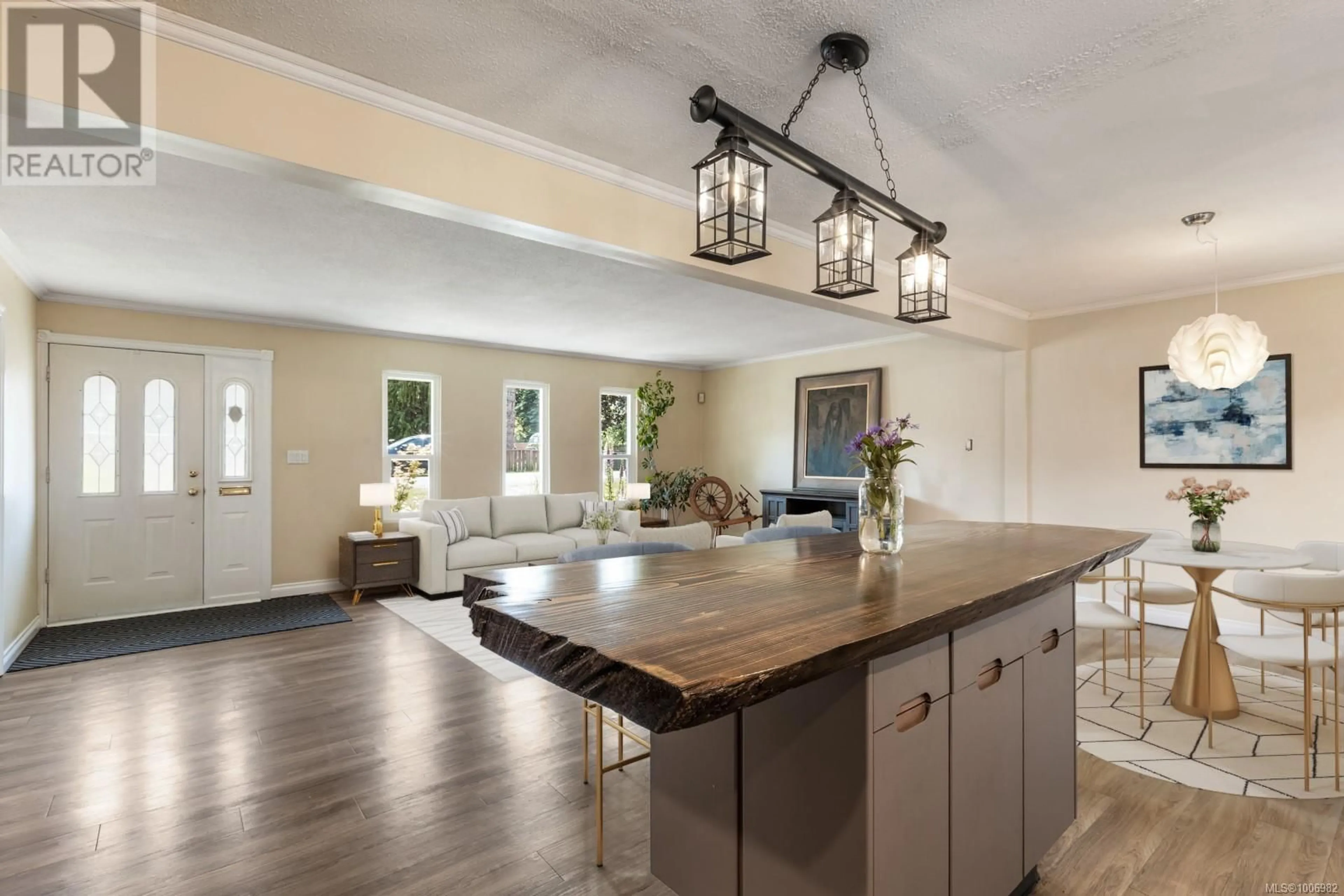 Open concept kitchen, unknown for 3187 BARFORD CRESCENT, Courtenay British Columbia V9N9L6