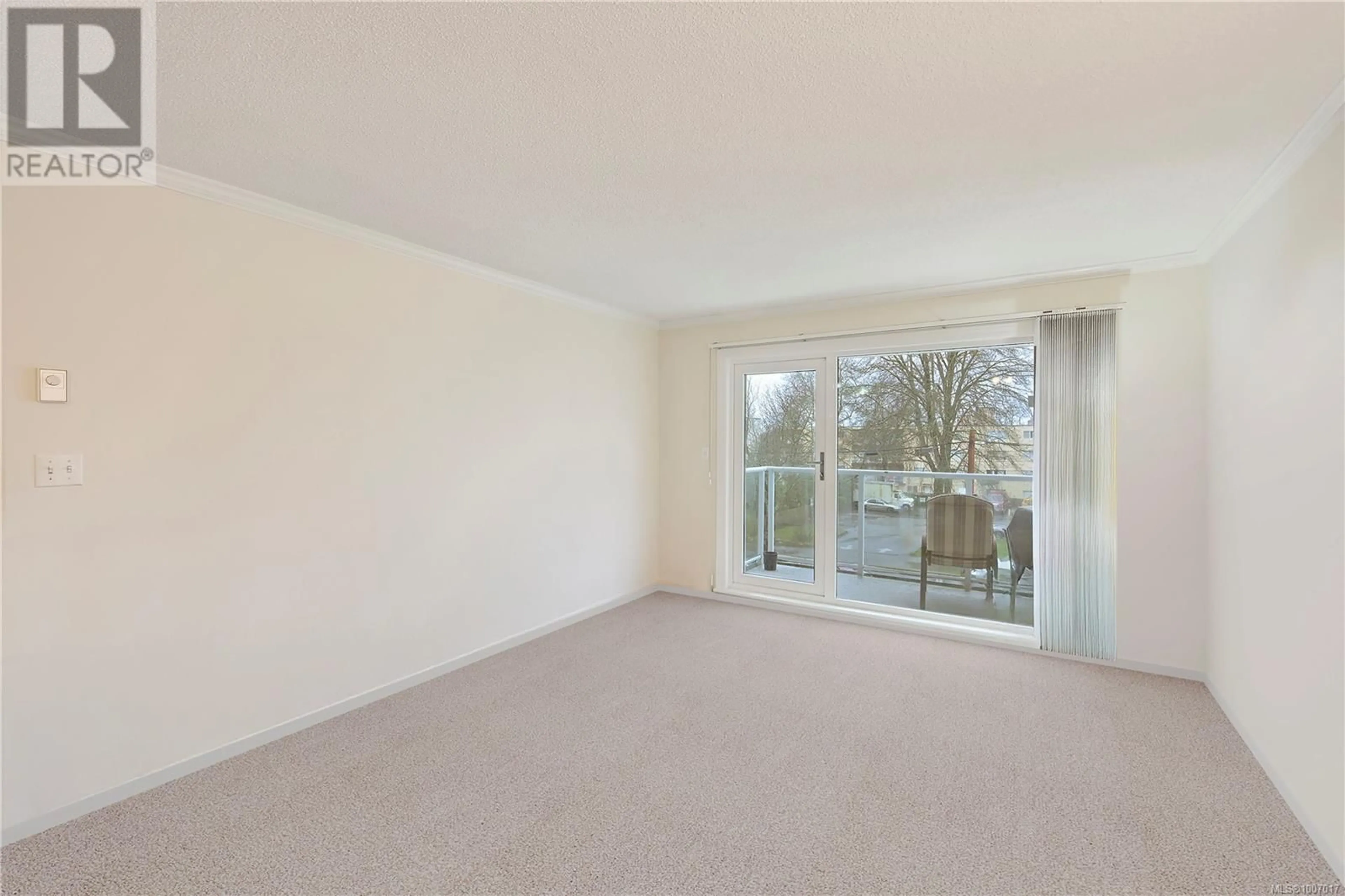A pic of a room for 310 - 2647 GRAHAM STREET, Victoria British Columbia V8T3Y8
