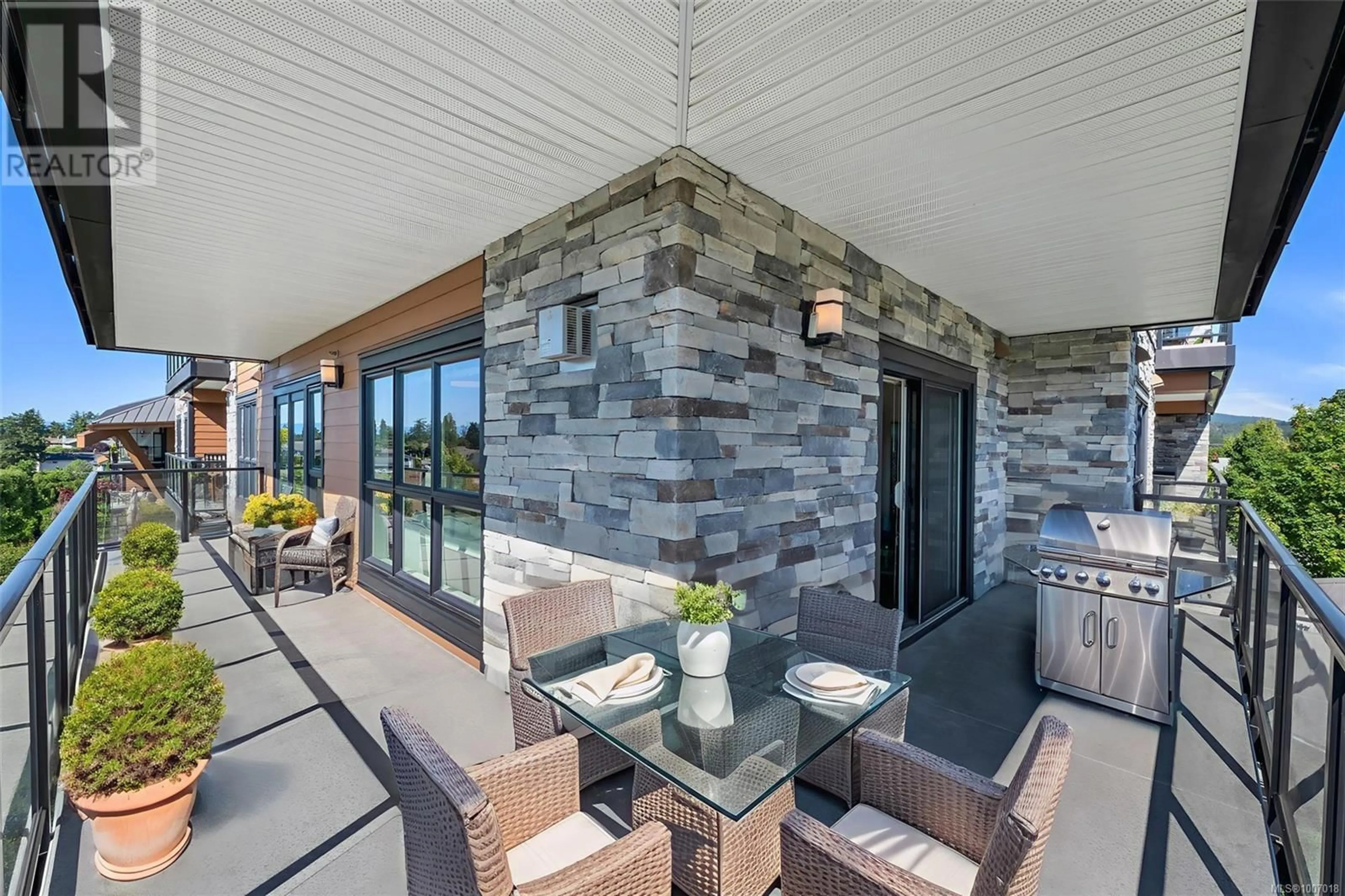 Patio, water/lake/river/ocean view for 302 - 747 TRAVINO LANE, Saanich British Columbia V8Z0E4
