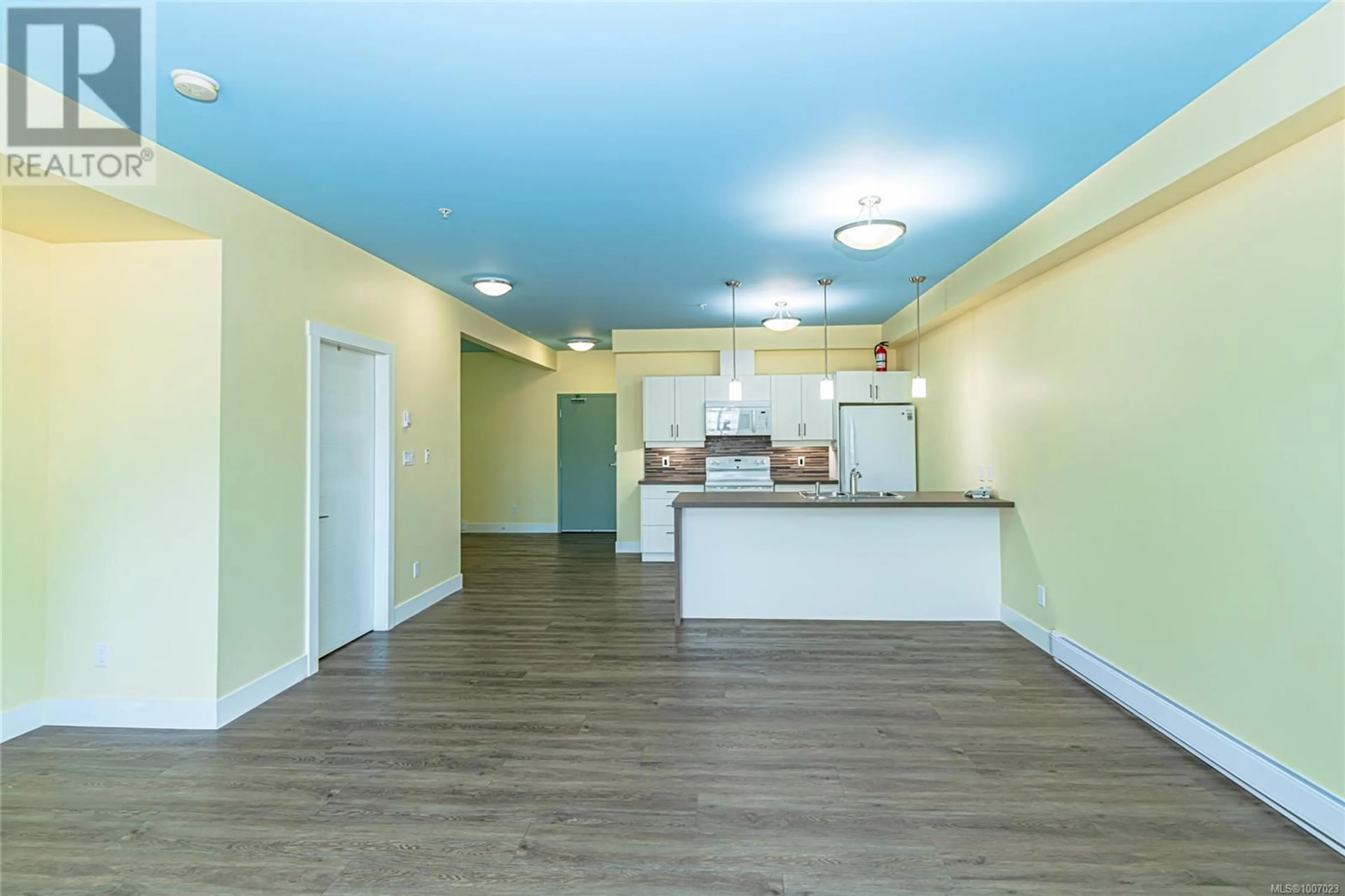 Unknown for 203 - 5822 GARDEN STREET, Duncan British Columbia V9L3V9