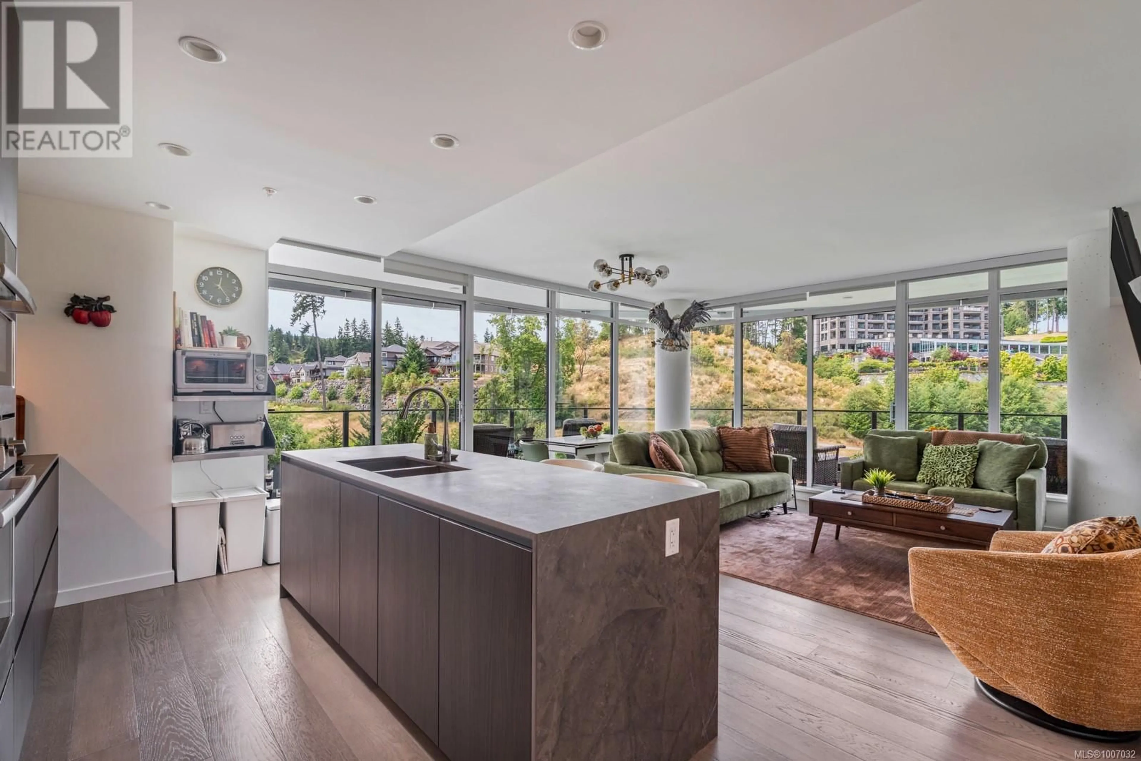 Open concept kitchen, unknown for 815 - 2000 HANNINGTON ROAD, Langford British Columbia V9B7C1