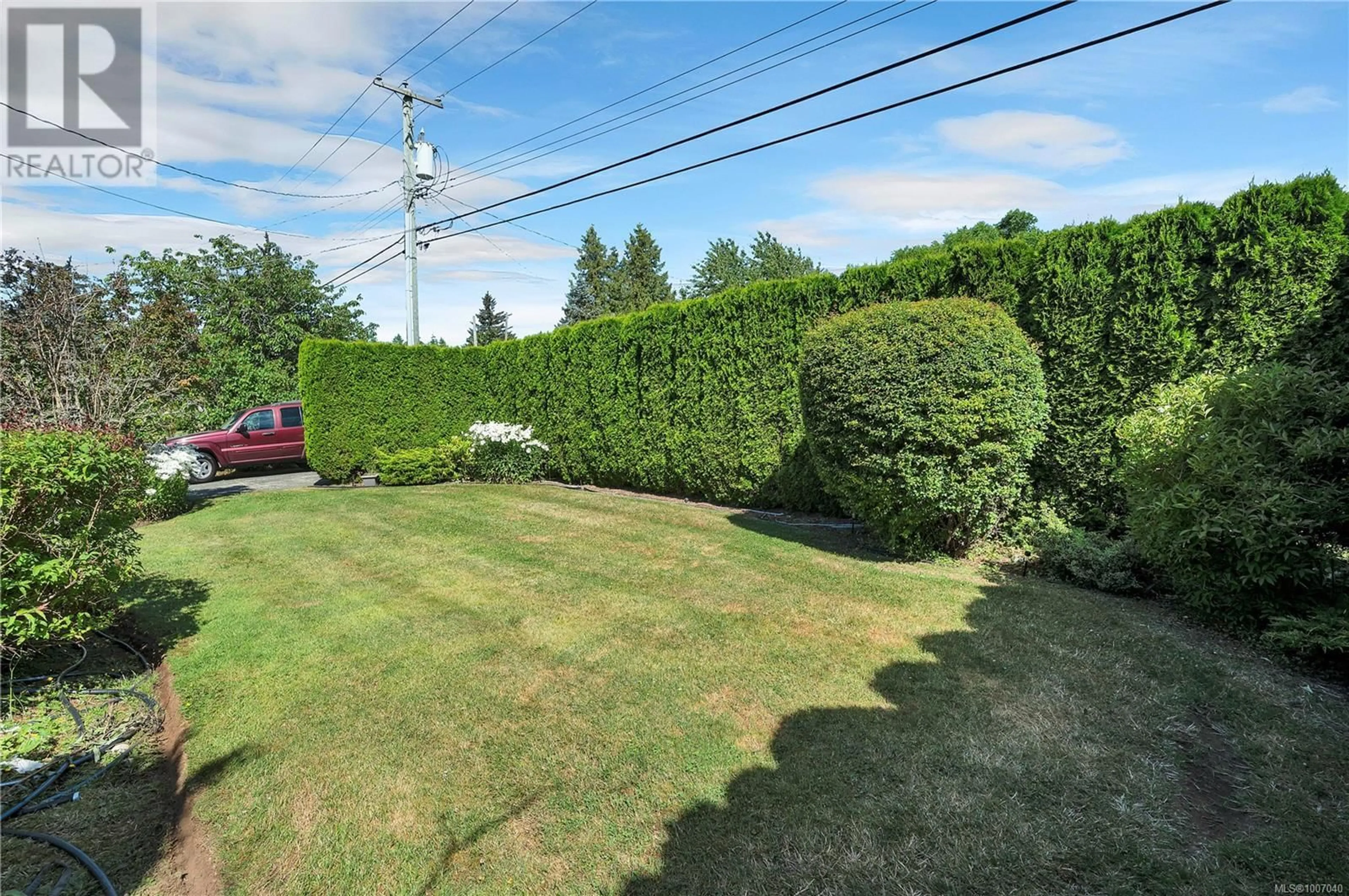 A pic from outside/outdoor area/front of a property/back of a property/a pic from drone, forest/trees view for 373 HILCHEY ROAD, Campbell River British Columbia V9W1P8