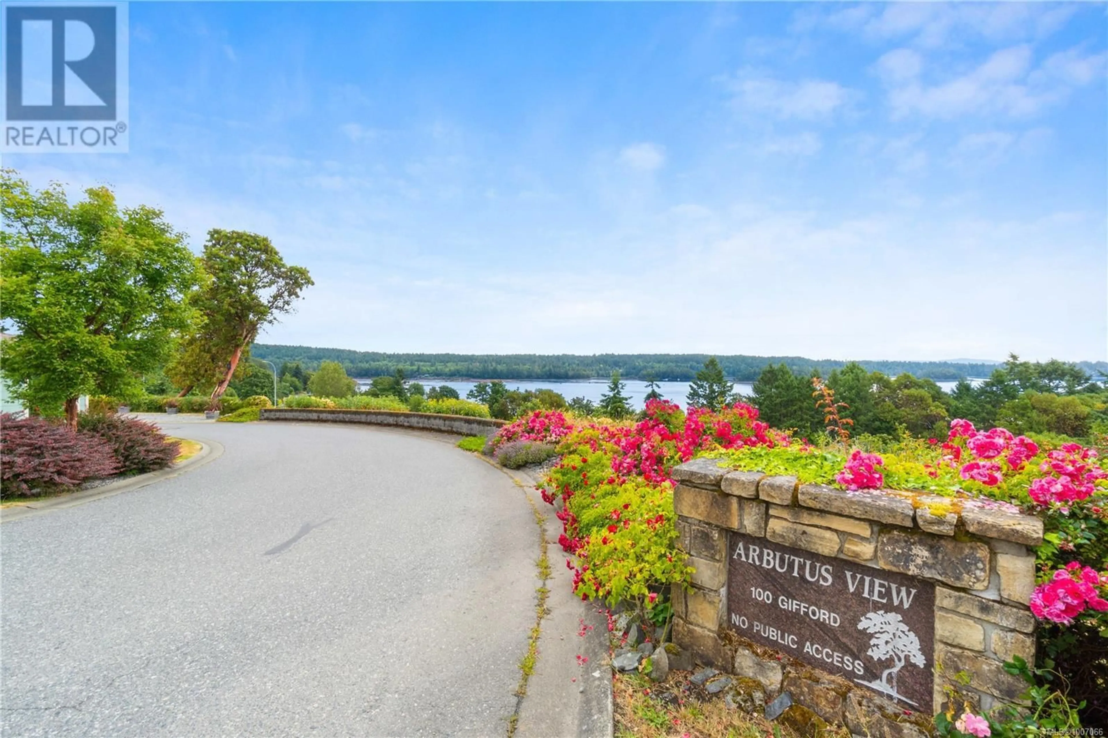 Patio, water/lake/river/ocean view for 18 - 100 GIFFORD ROAD, Ladysmith British Columbia V9G1A9
