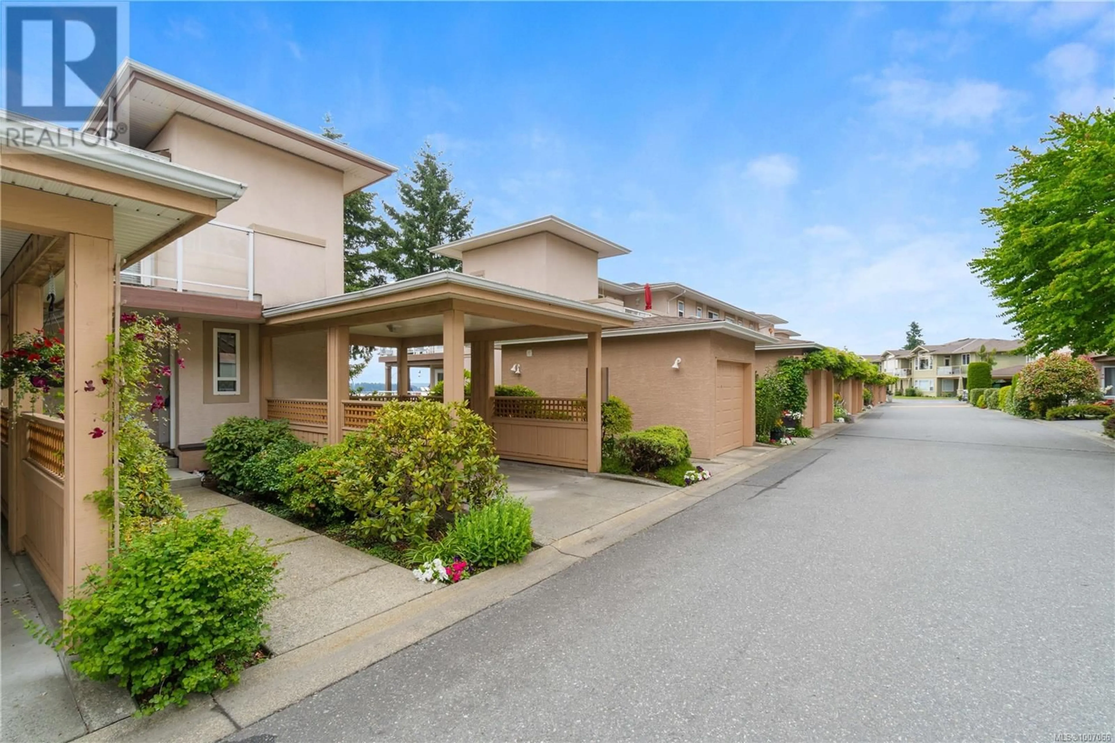 Patio, unknown for 18 - 100 GIFFORD ROAD, Ladysmith British Columbia V9G1A9