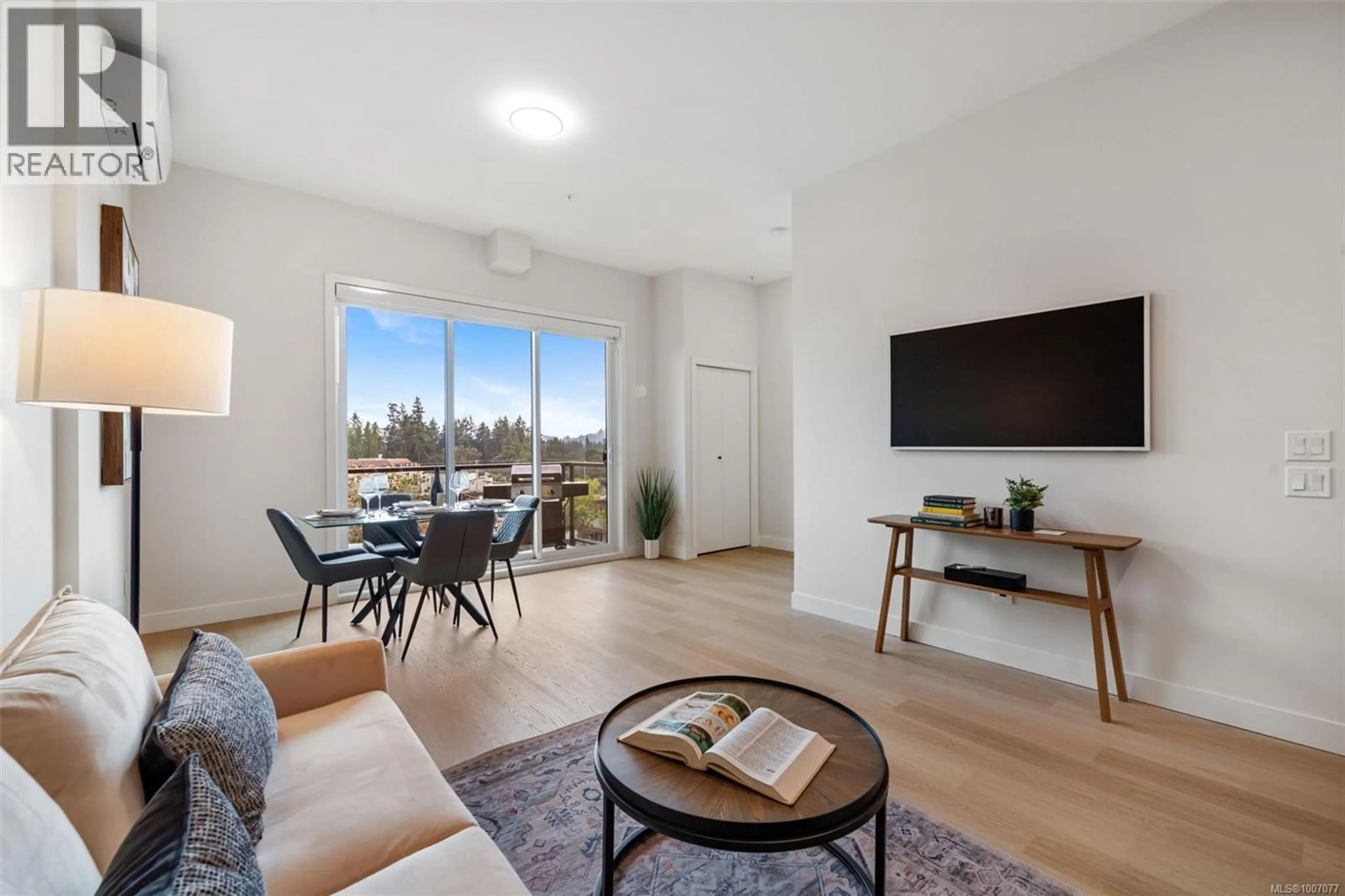 Living room with furniture, unknown for 613 - 2770 WINSTER ROAD, Langford British Columbia V9B7C7