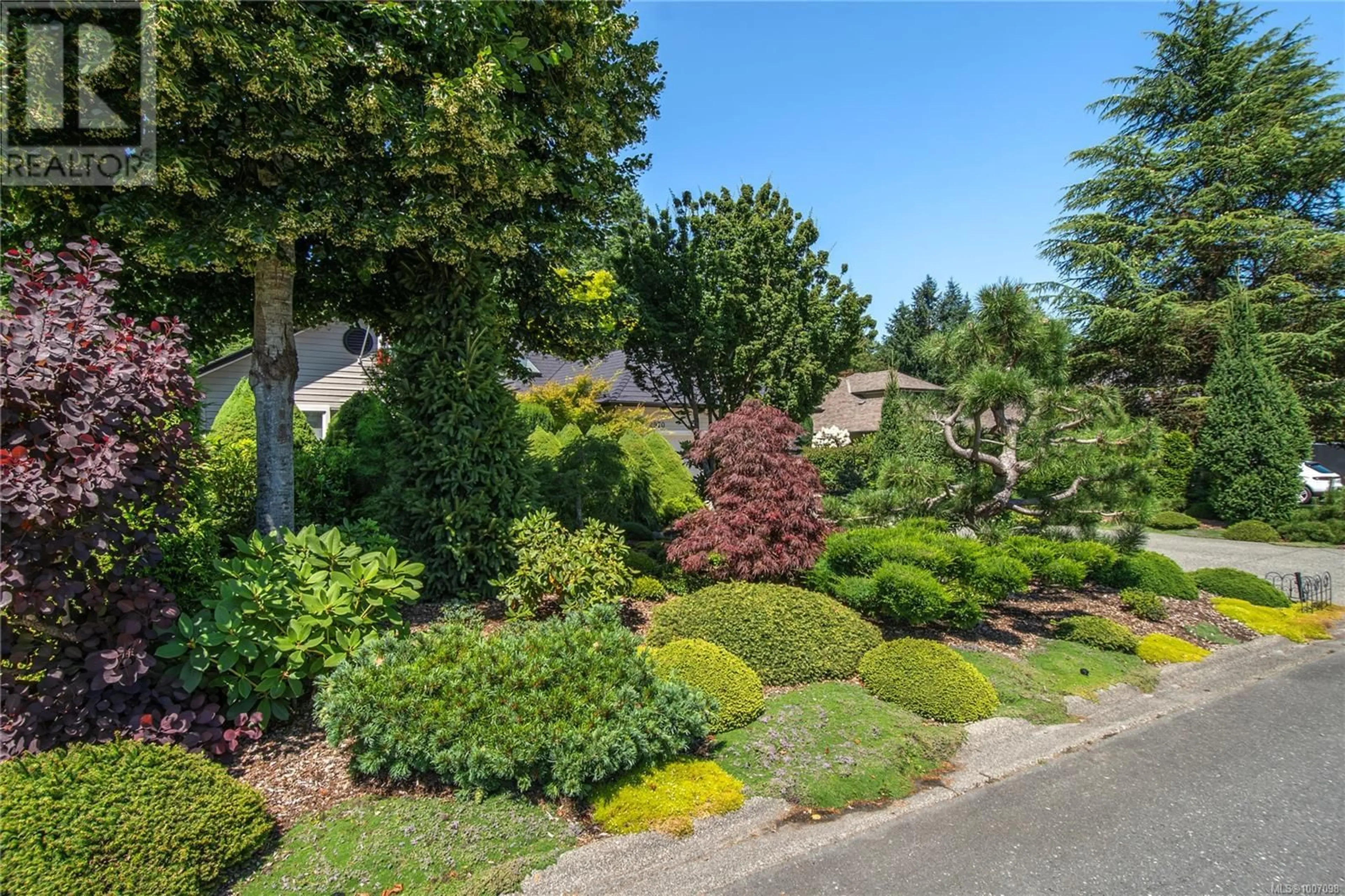 A pic from outside/outdoor area/front of a property/back of a property/a pic from drone, street for 2970 WILLOW CREEK ROAD, Campbell River British Columbia V9W7X8