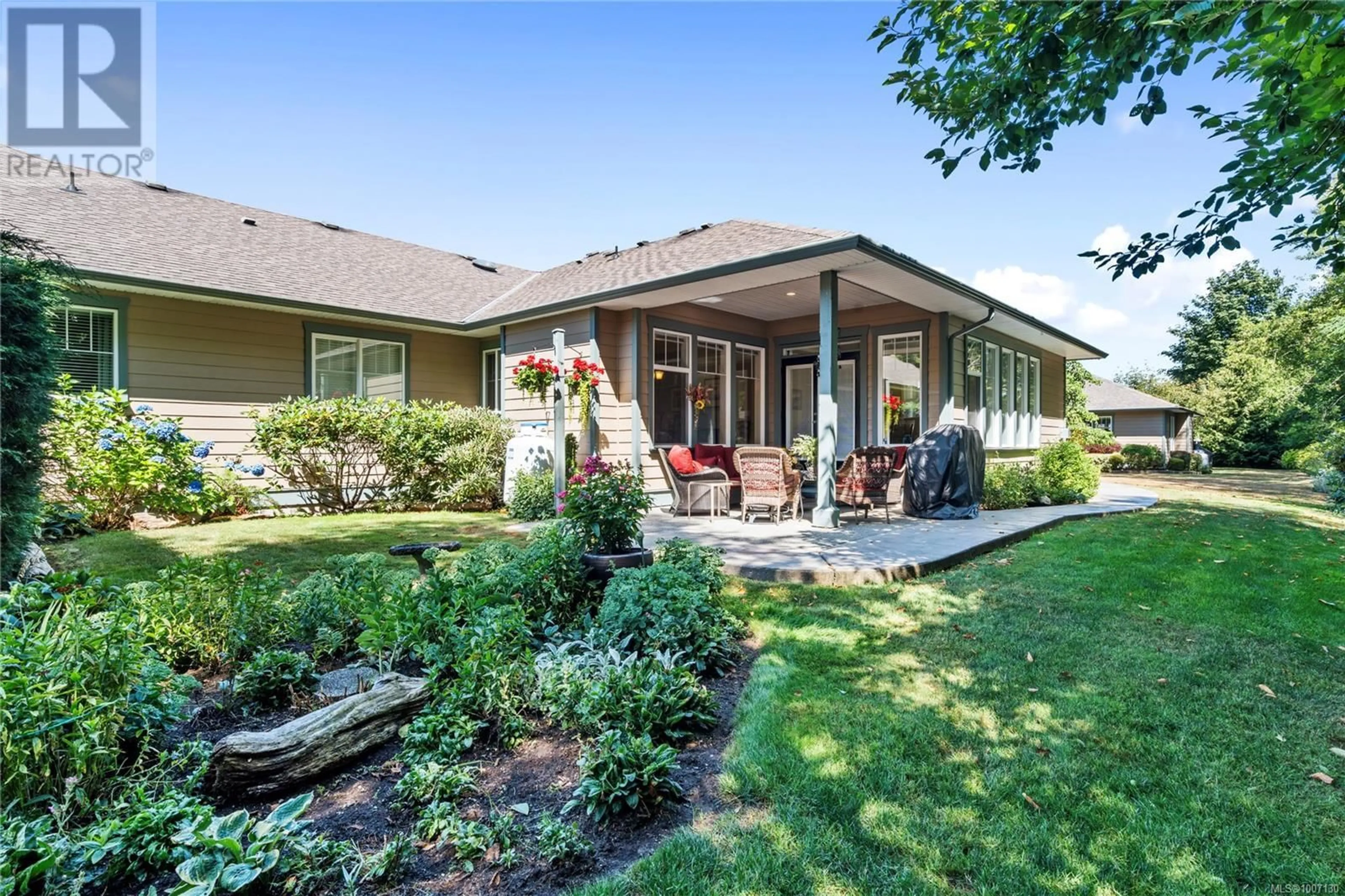 Patio, street for 13 - 5300 GAINSBERG ROAD, Bowser British Columbia V0R1G0