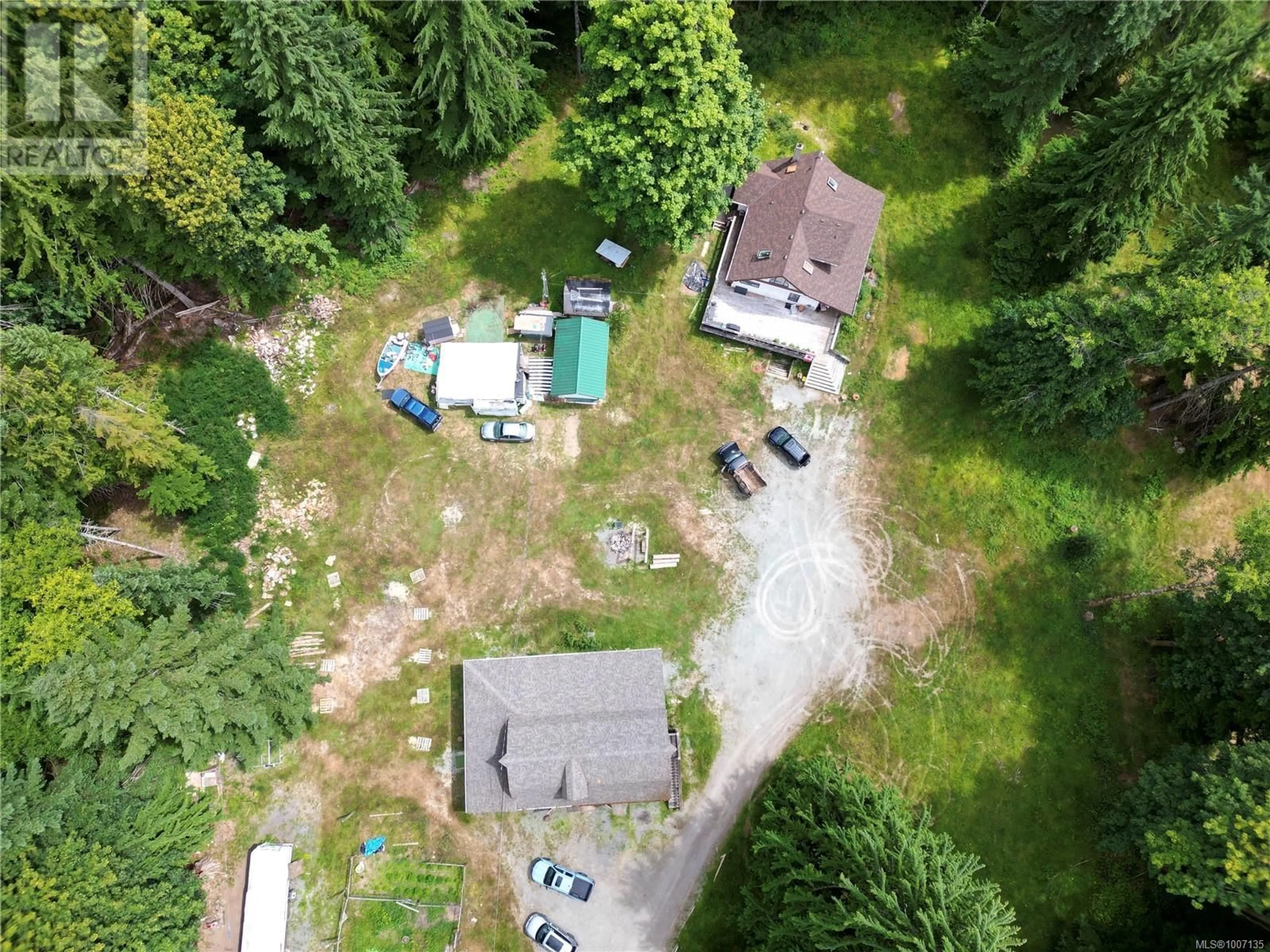 A pic from outside/outdoor area/front of a property/back of a property/a pic from drone, unknown for 7421 NANTREE ROAD, Lake Cowichan British Columbia V0R2G0