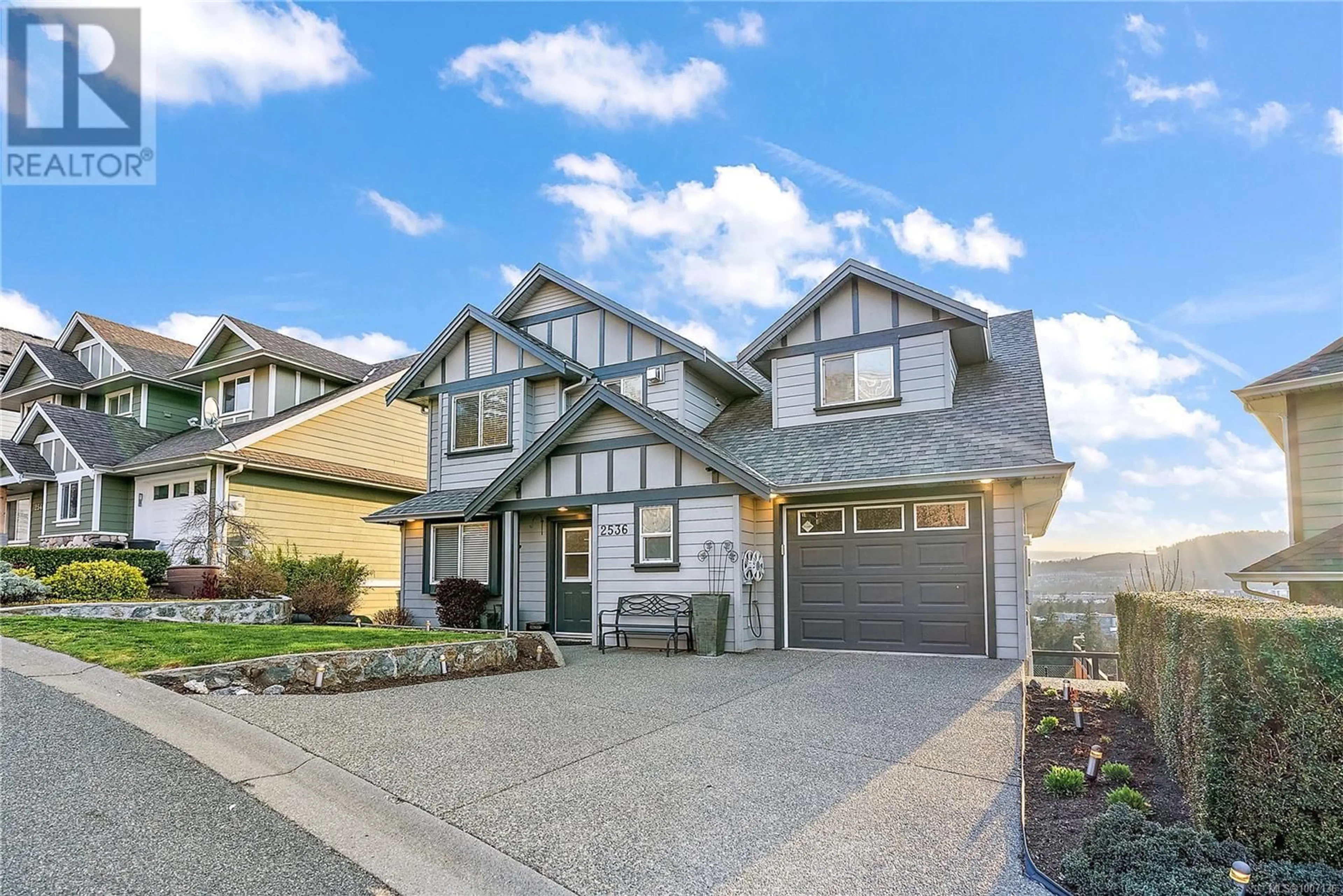 Home with vinyl exterior material, street for 2536 LEGACY RIDGE, Langford British Columbia V9B0A1