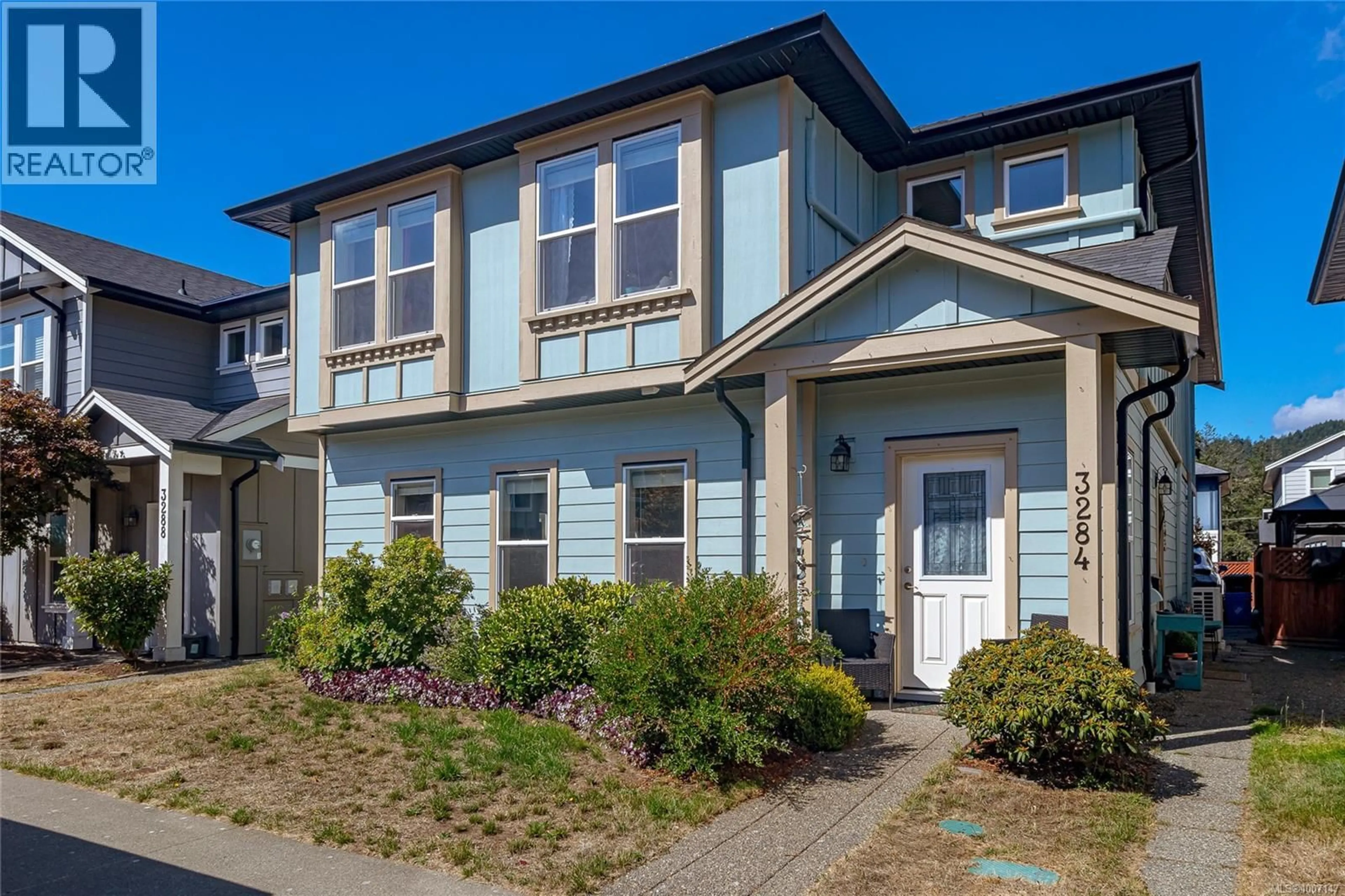 Home with vinyl exterior material, street for 3284 MERLIN ROAD, Langford British Columbia V9C0H3
