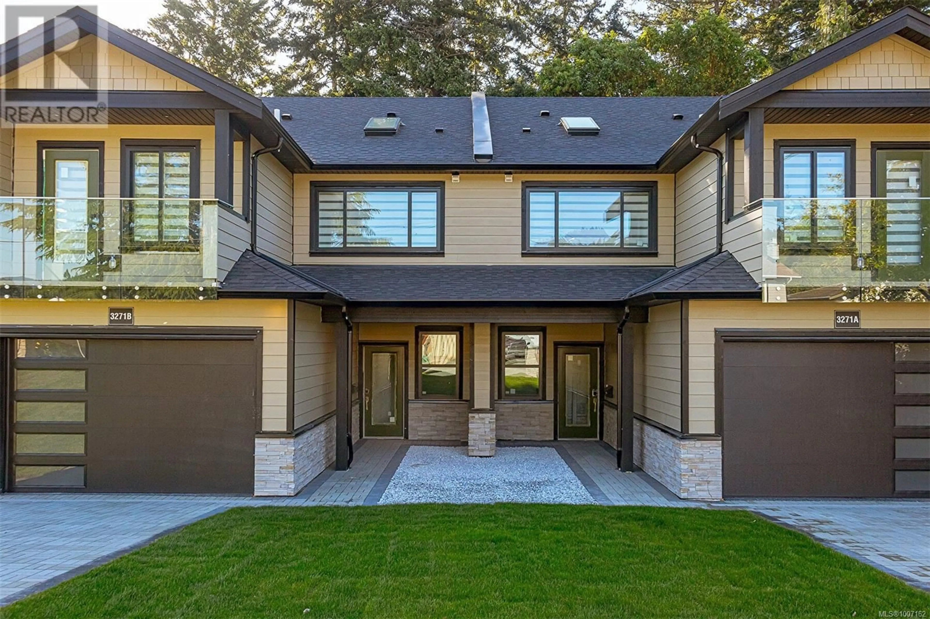 Home with brick exterior material, mountain view for 3271 B GALLOWAY ROAD, Colwood British Columbia V9C2S8