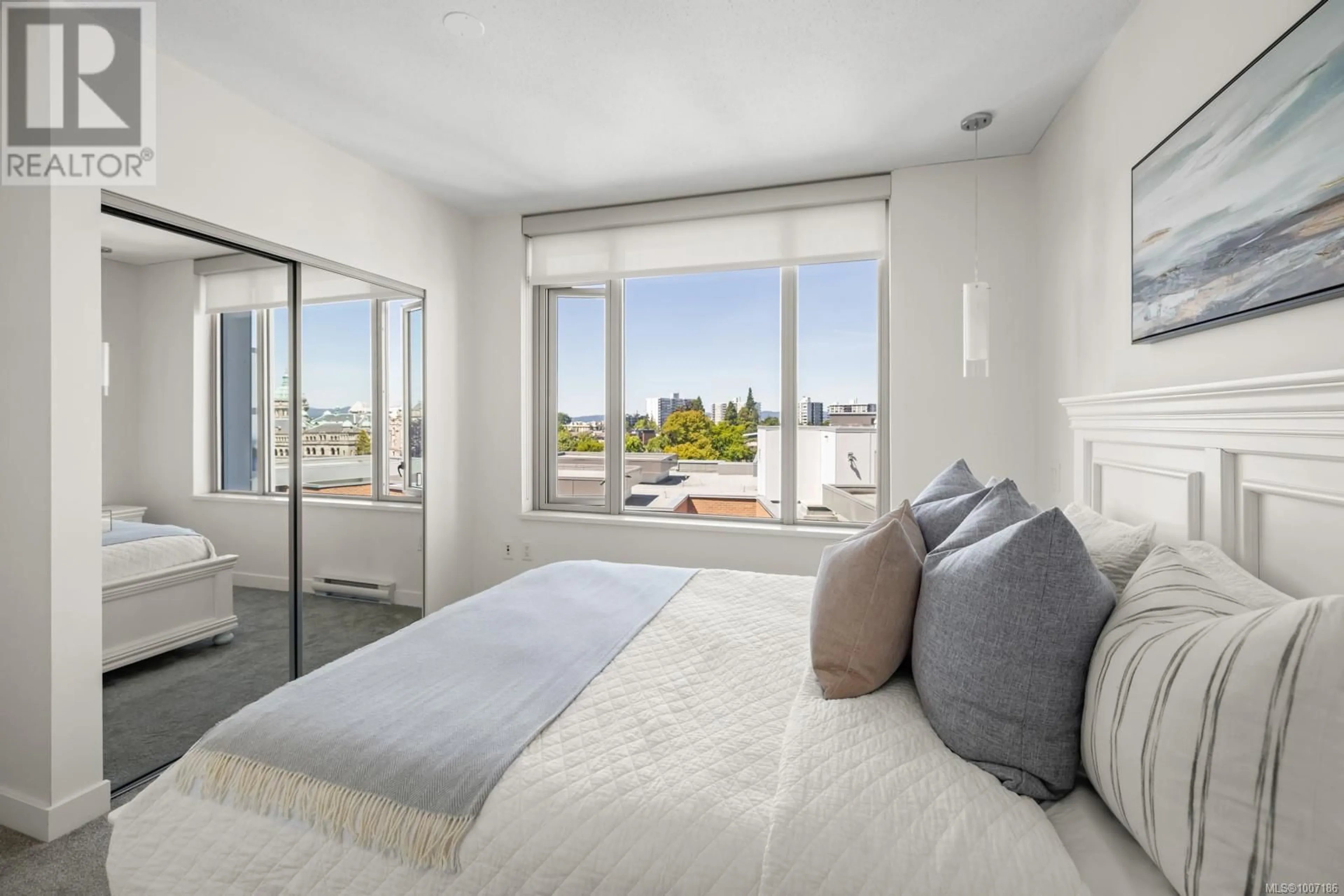 Bedroom with bed, unknown for 602 - 646 MICHIGAN STREET, Victoria British Columbia V8V0B7