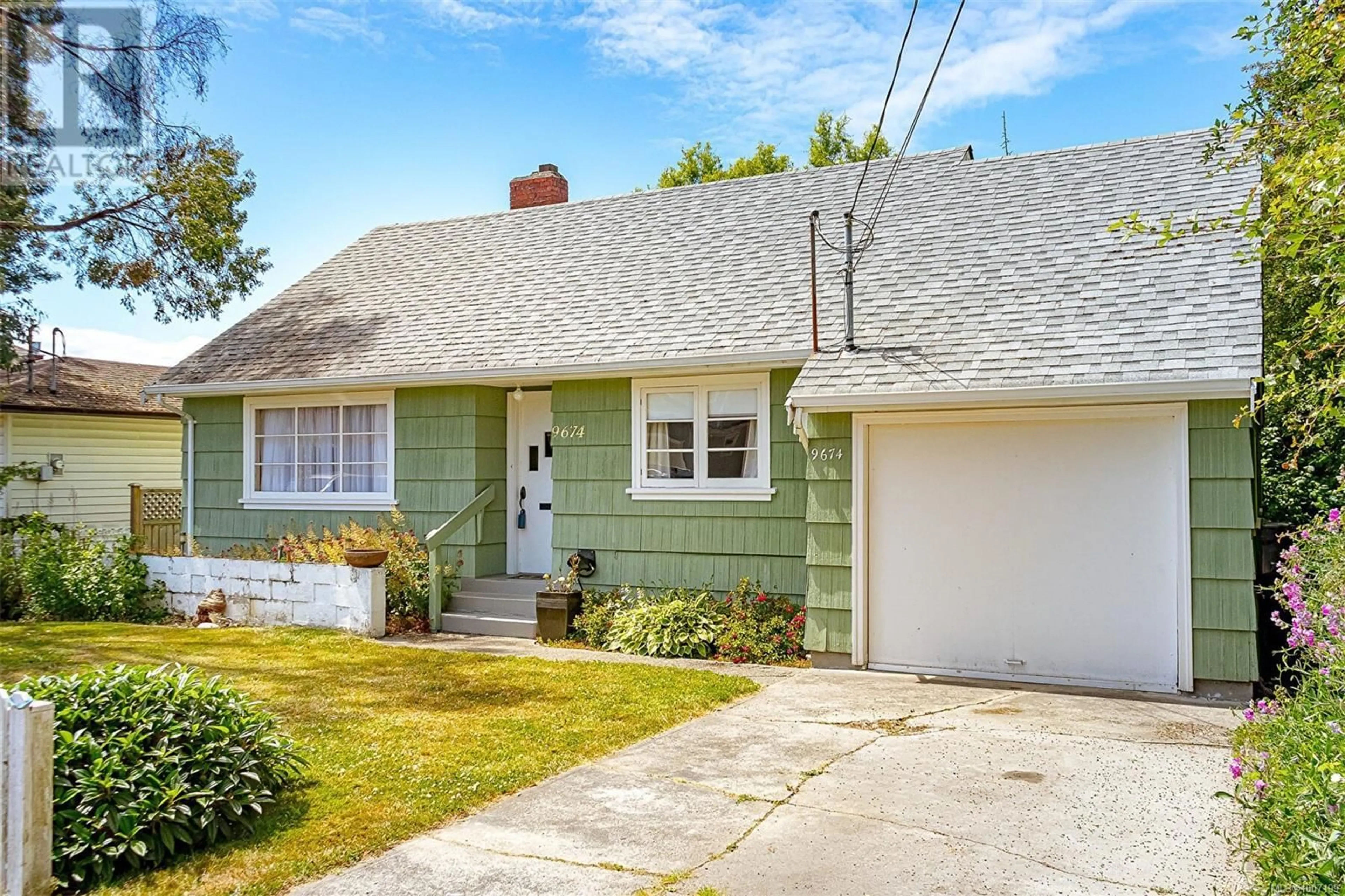 Home with vinyl exterior material, street for 9674 THIRD STREET, Sidney British Columbia V8L3A3