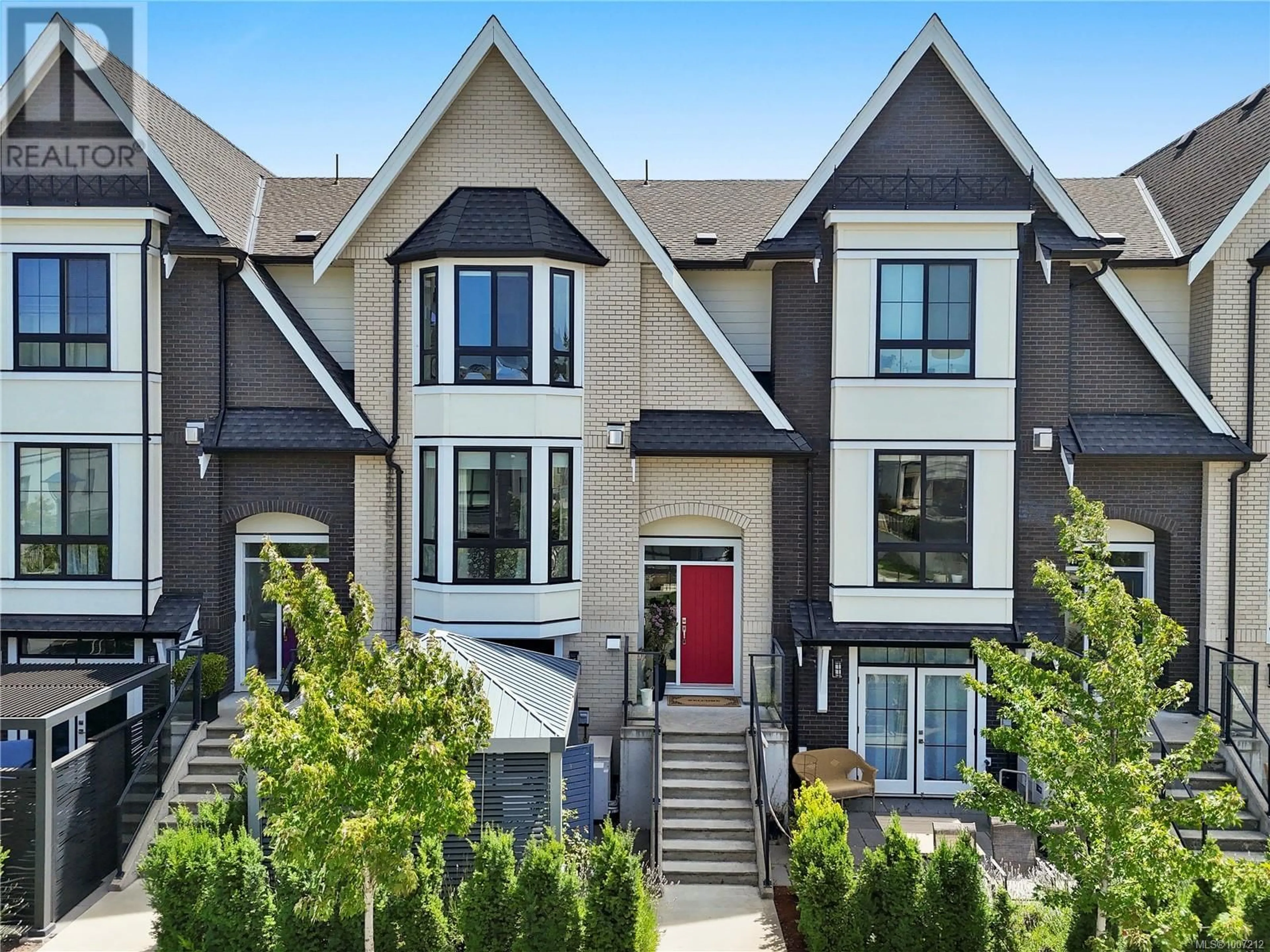 Home with brick exterior material, street for 105 - 2990 BURLINGTON CRESCENT, Langford British Columbia V9B0Y4
