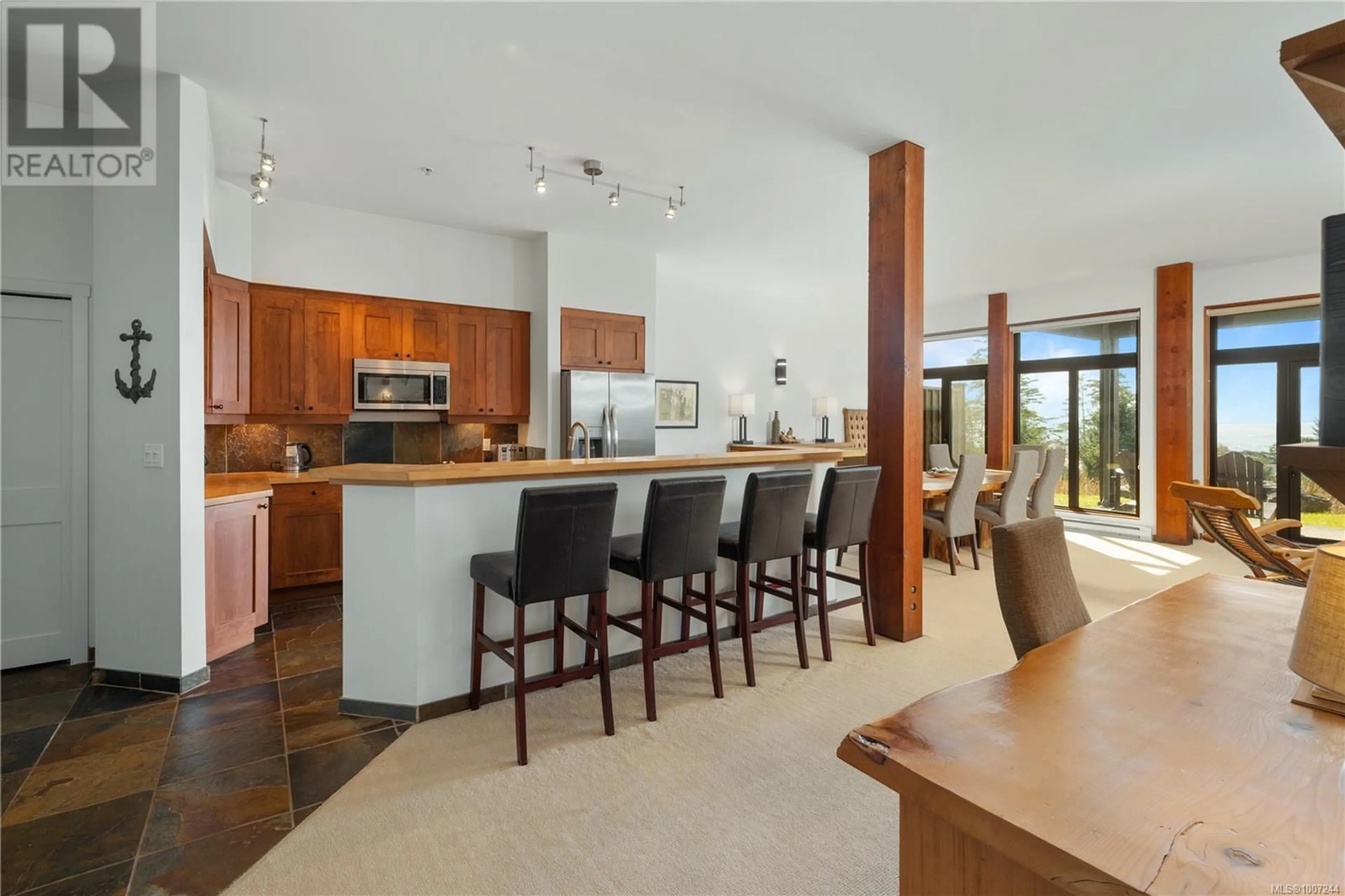 Open concept kitchen, ceramic/tile floor for 201 - 515 MARINE DRIVE, Ucluelet British Columbia V0R3A0