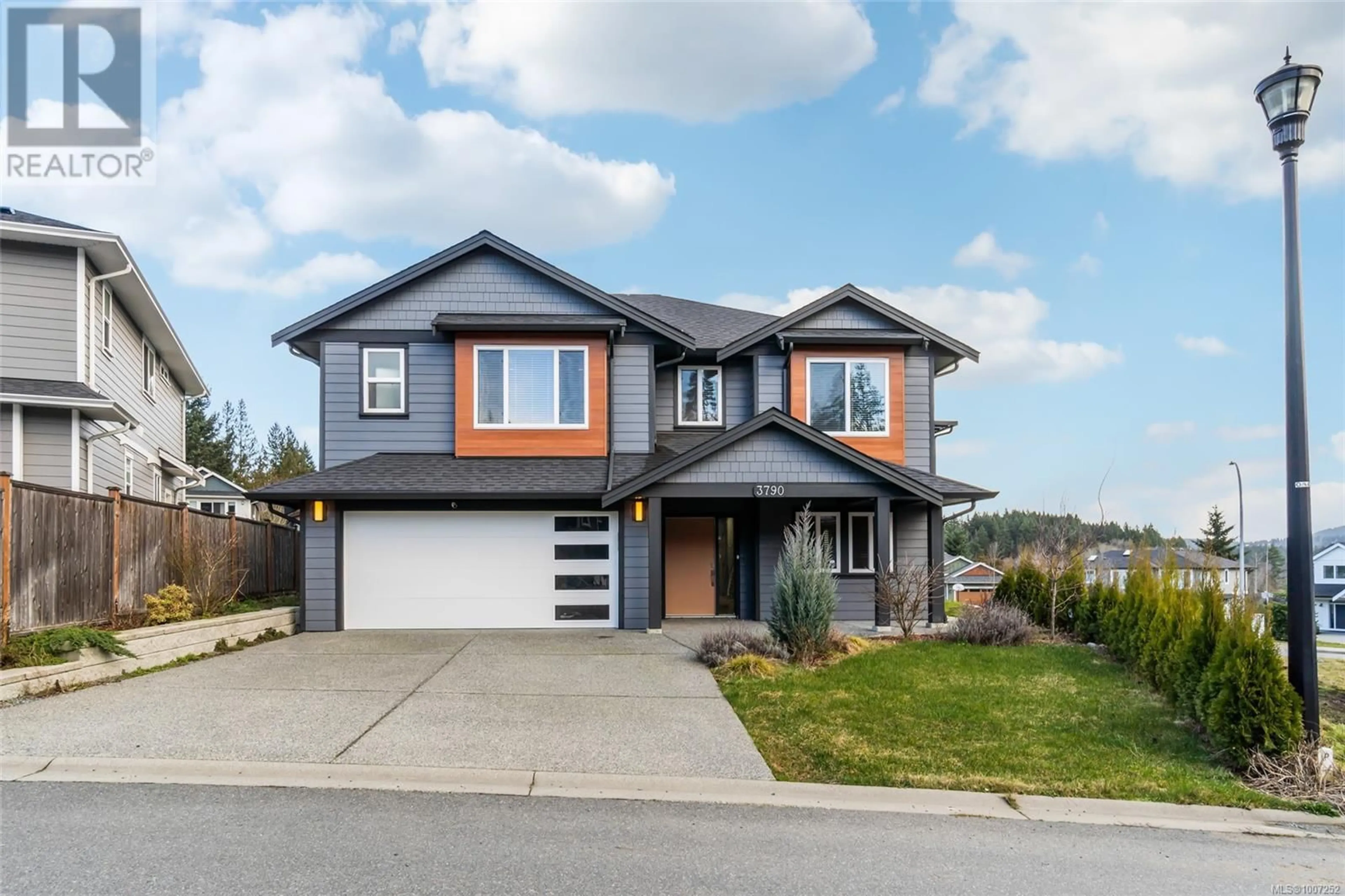 Home with vinyl exterior material, street for 3790 MARJORIE WAY, Nanaimo British Columbia V9T0K3