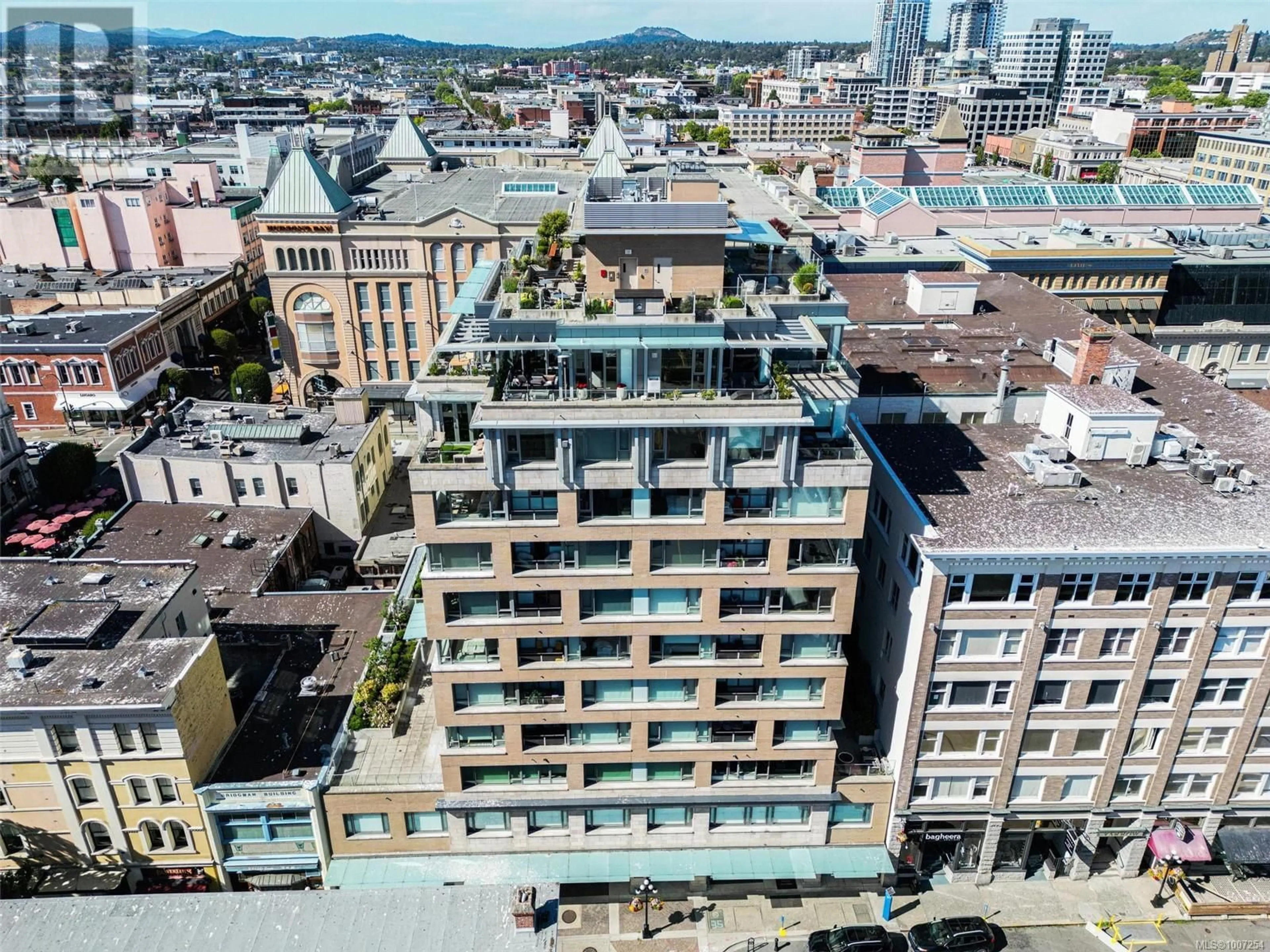 A pic from outside/outdoor area/front of a property/back of a property/a pic from drone, city buildings view from balcony for 504 - 608 BROUGHTON STREET, Victoria British Columbia V8W1C7