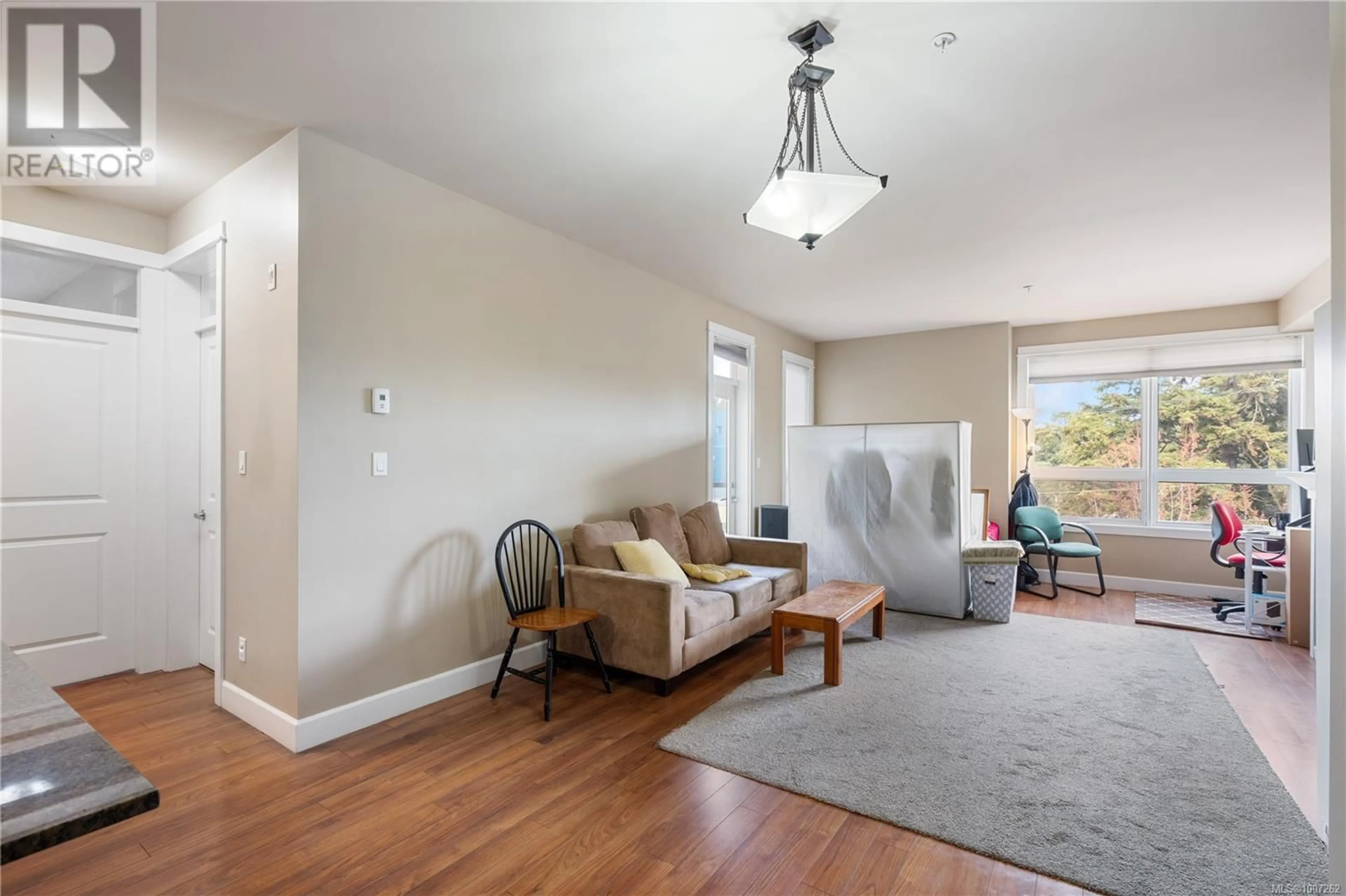 Living room with furniture, unknown for 209 - 3220 JACKLIN ROAD, Langford British Columbia V9B0J5