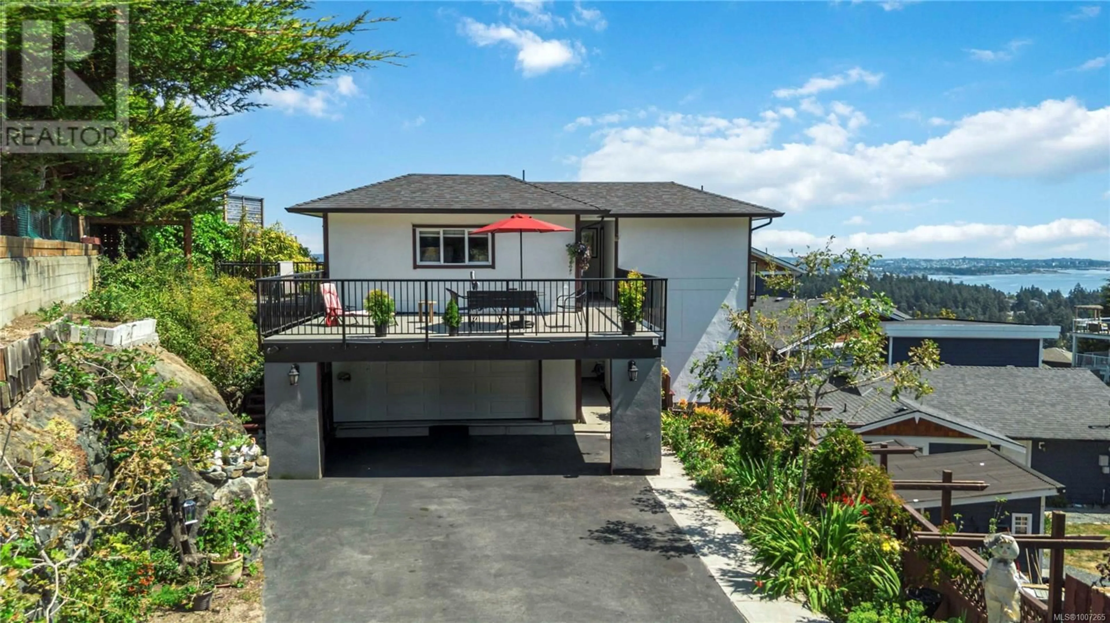 A pic from outside/outdoor area/front of a property/back of a property/a pic from drone, street for 3403 KARGER TERRACE, Colwood British Columbia V9C3K4