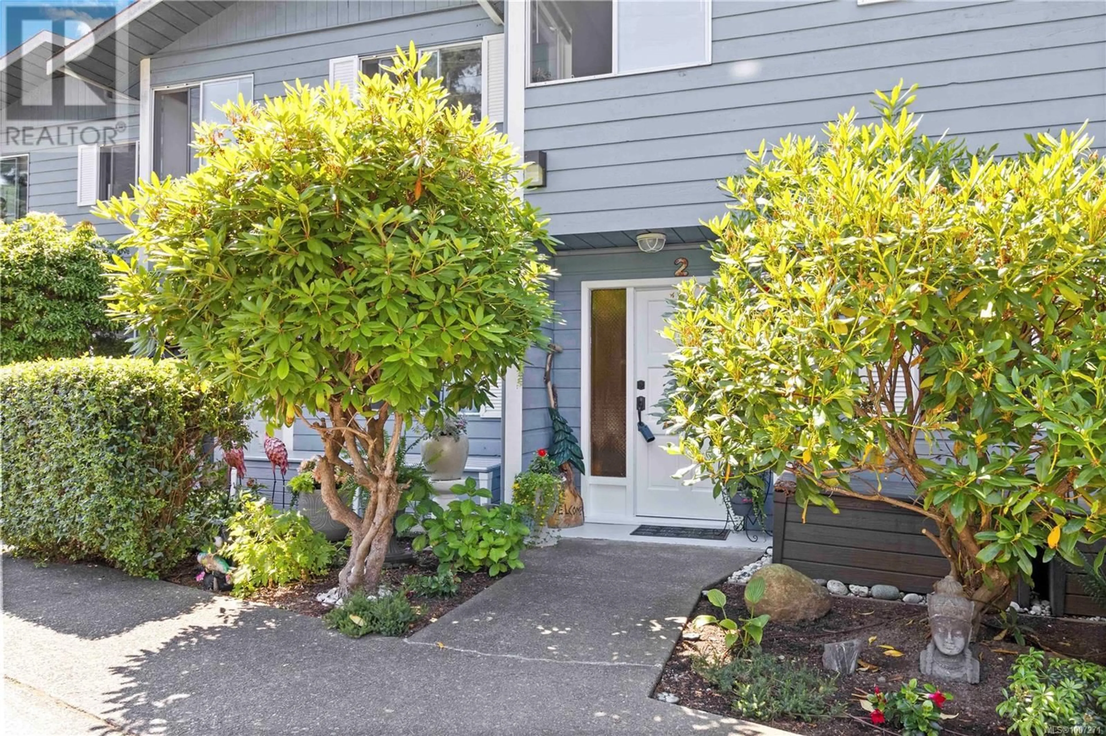 Unknown for 2 - 6110 SEABROOM ROAD, Sooke British Columbia V9Z0B8