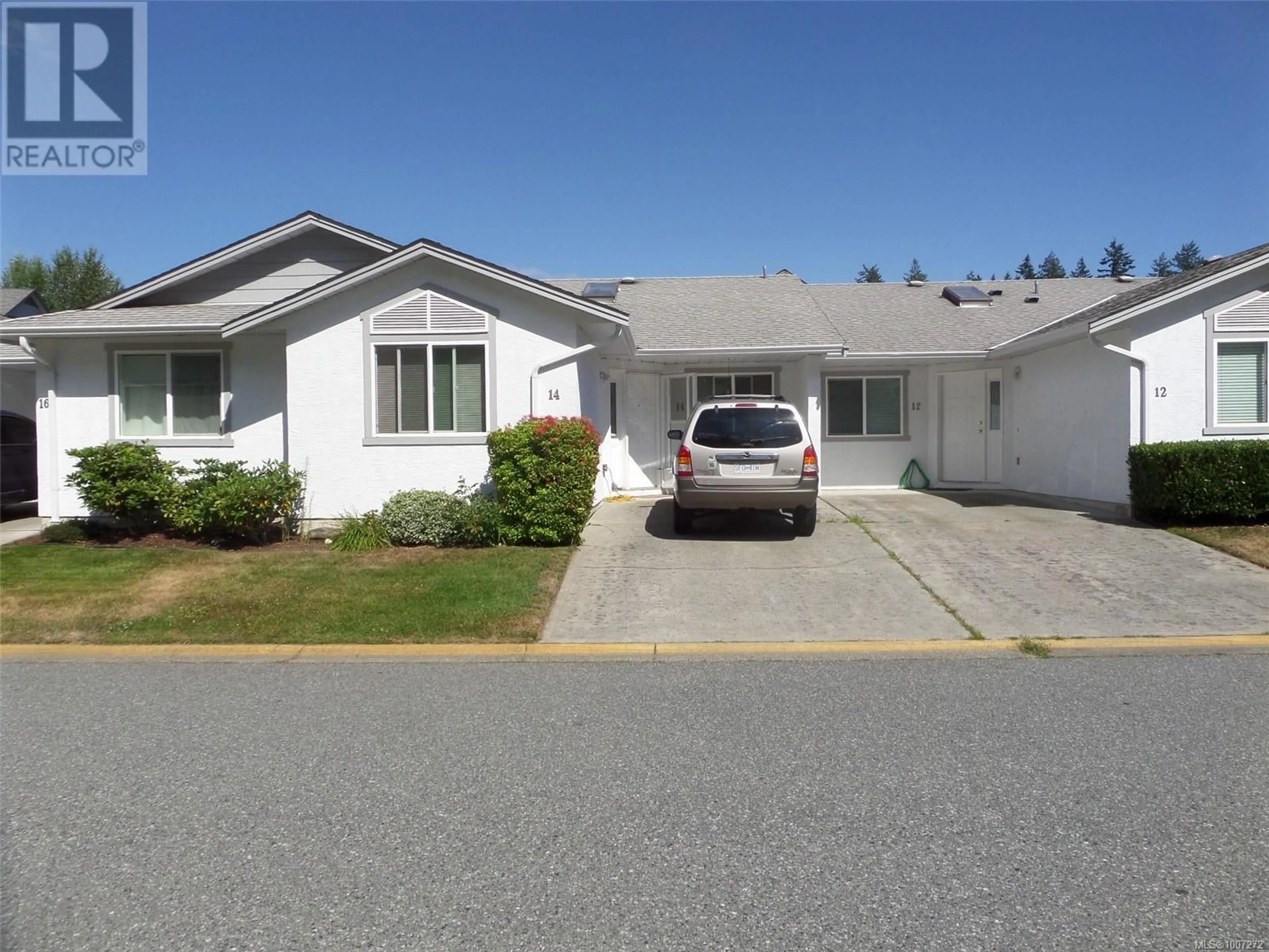 Home with vinyl exterior material, street for 14 - 2458 LABIEUX ROAD, Nanaimo British Columbia V9T3M6