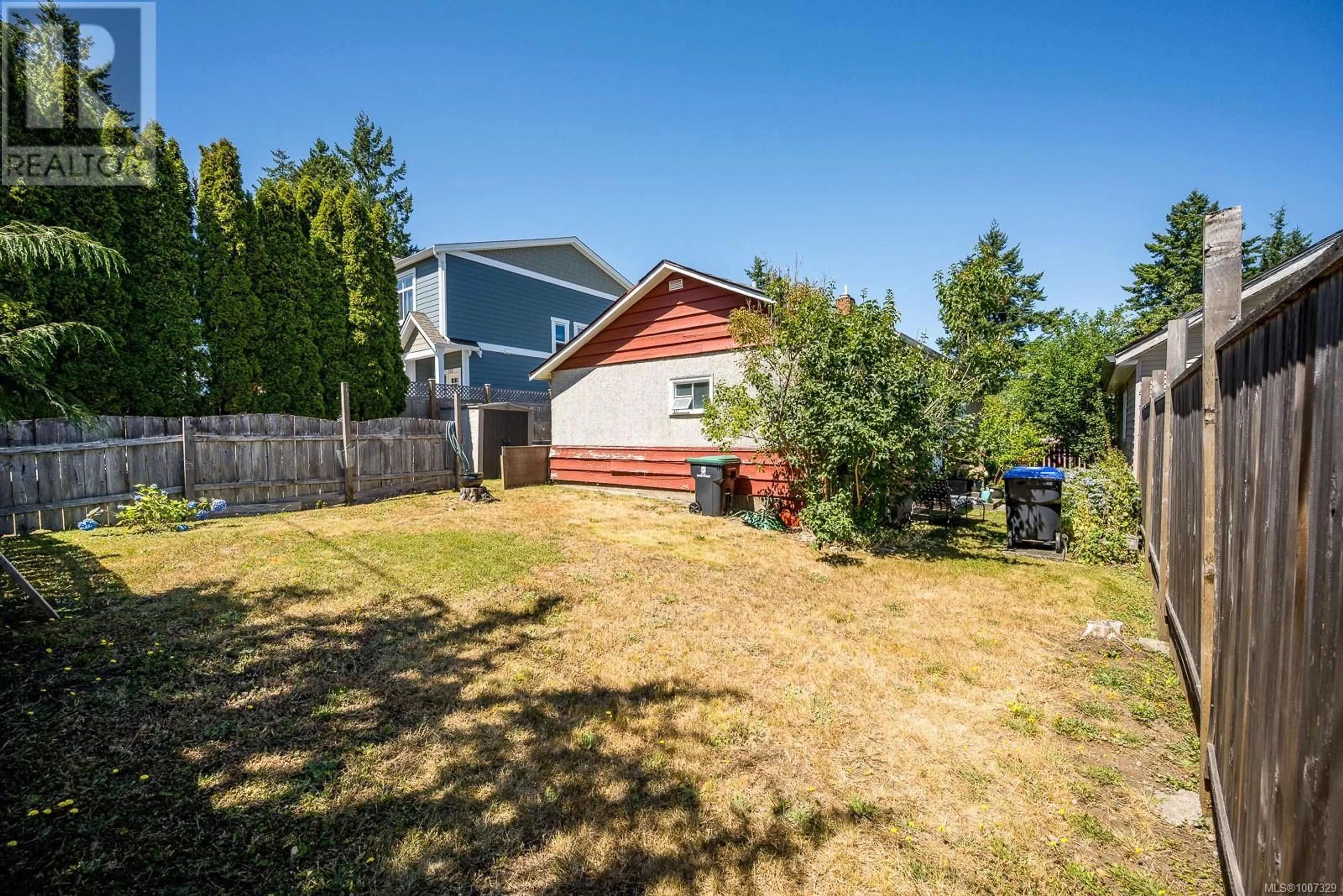 Unknown for 714 12TH STREET, Courtenay British Columbia V9N1V4