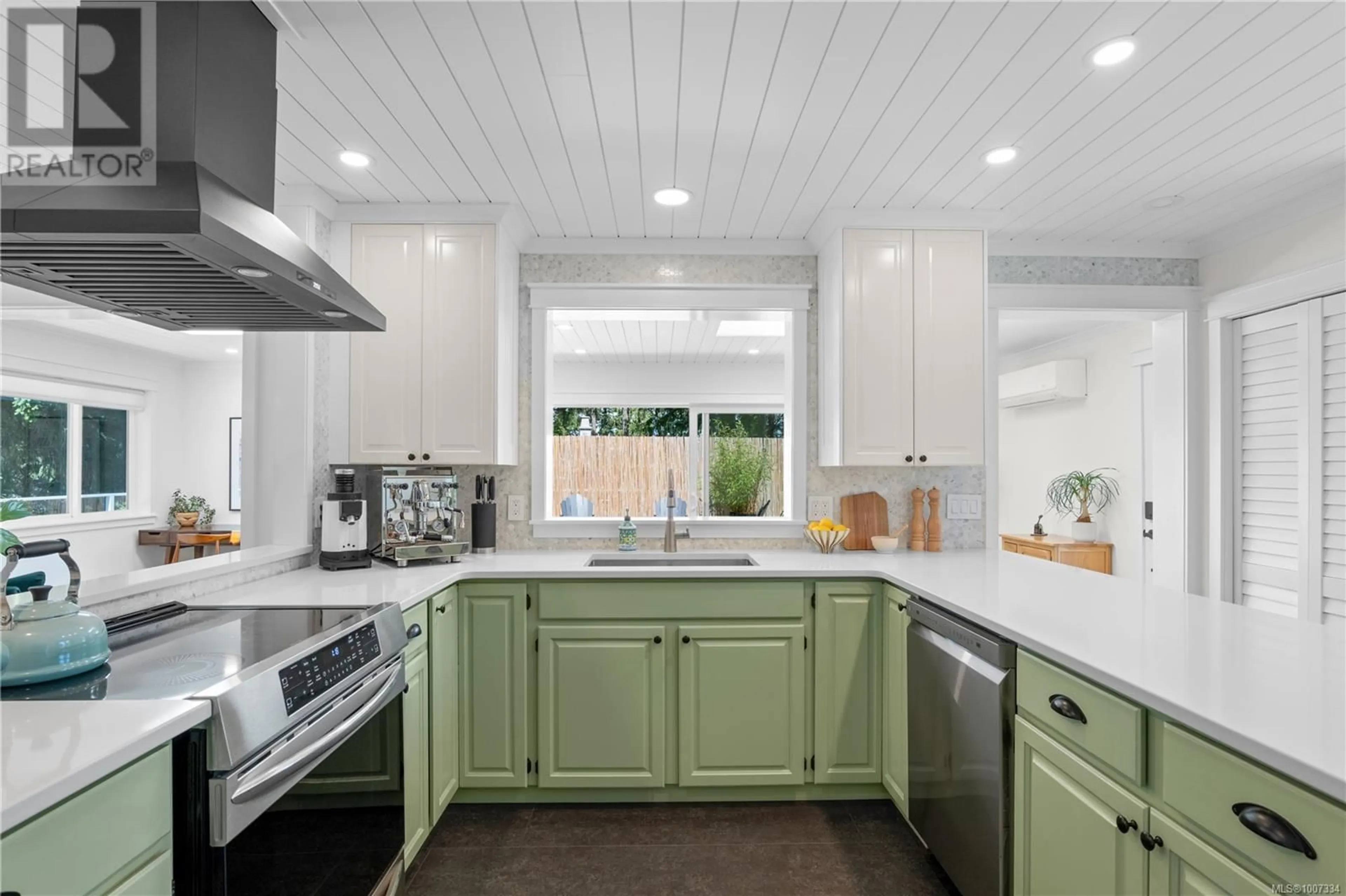 Contemporary kitchen, ceramic/tile floor for 1520 BEAVER CREEK WHARF ROAD, Nanoose Bay British Columbia V9P9C4