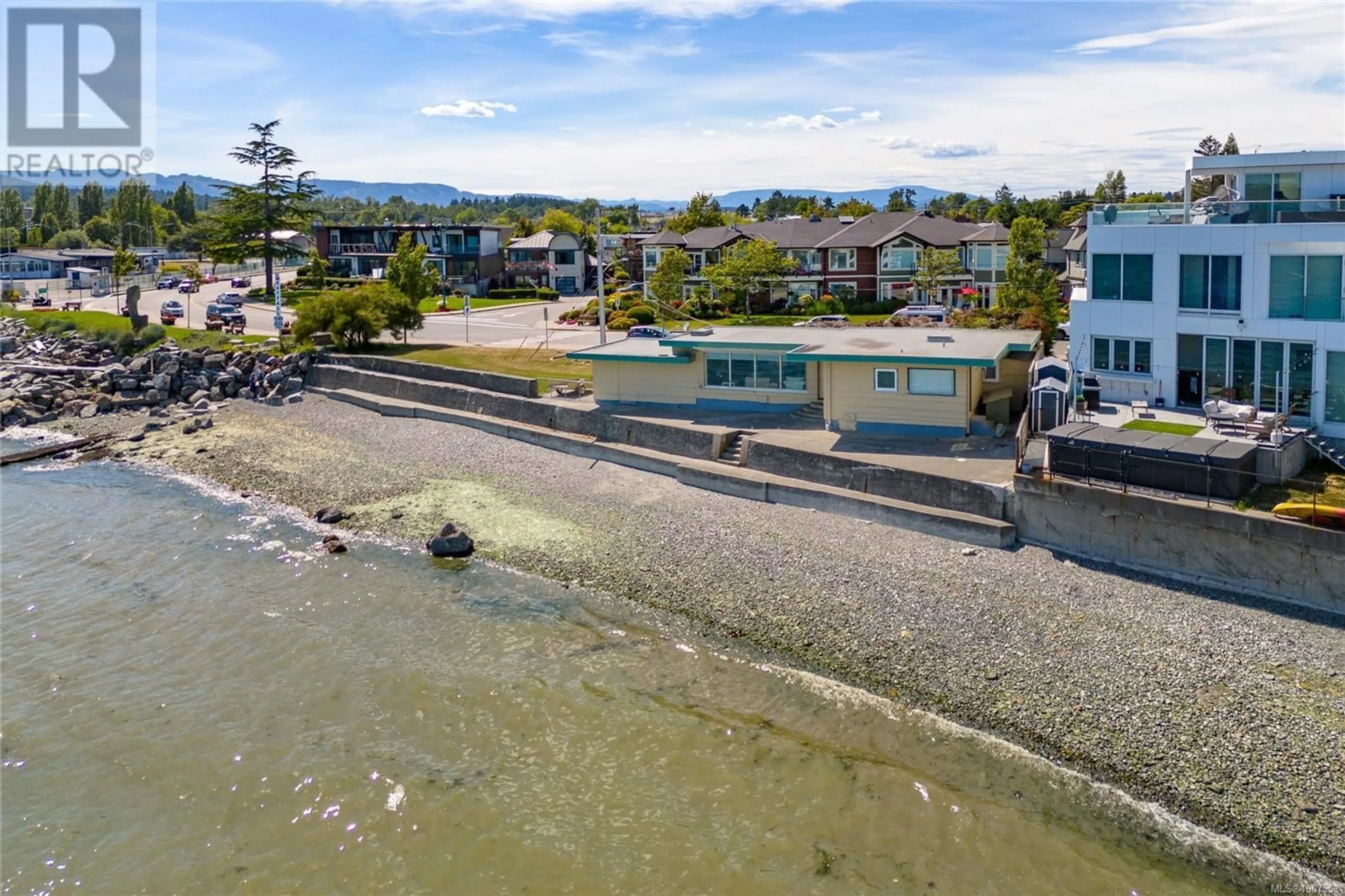 A pic from outside/outdoor area/front of a property/back of a property/a pic from drone, water/lake/river/ocean view for 9625 FIRST STREET, Sidney British Columbia V8L2W7