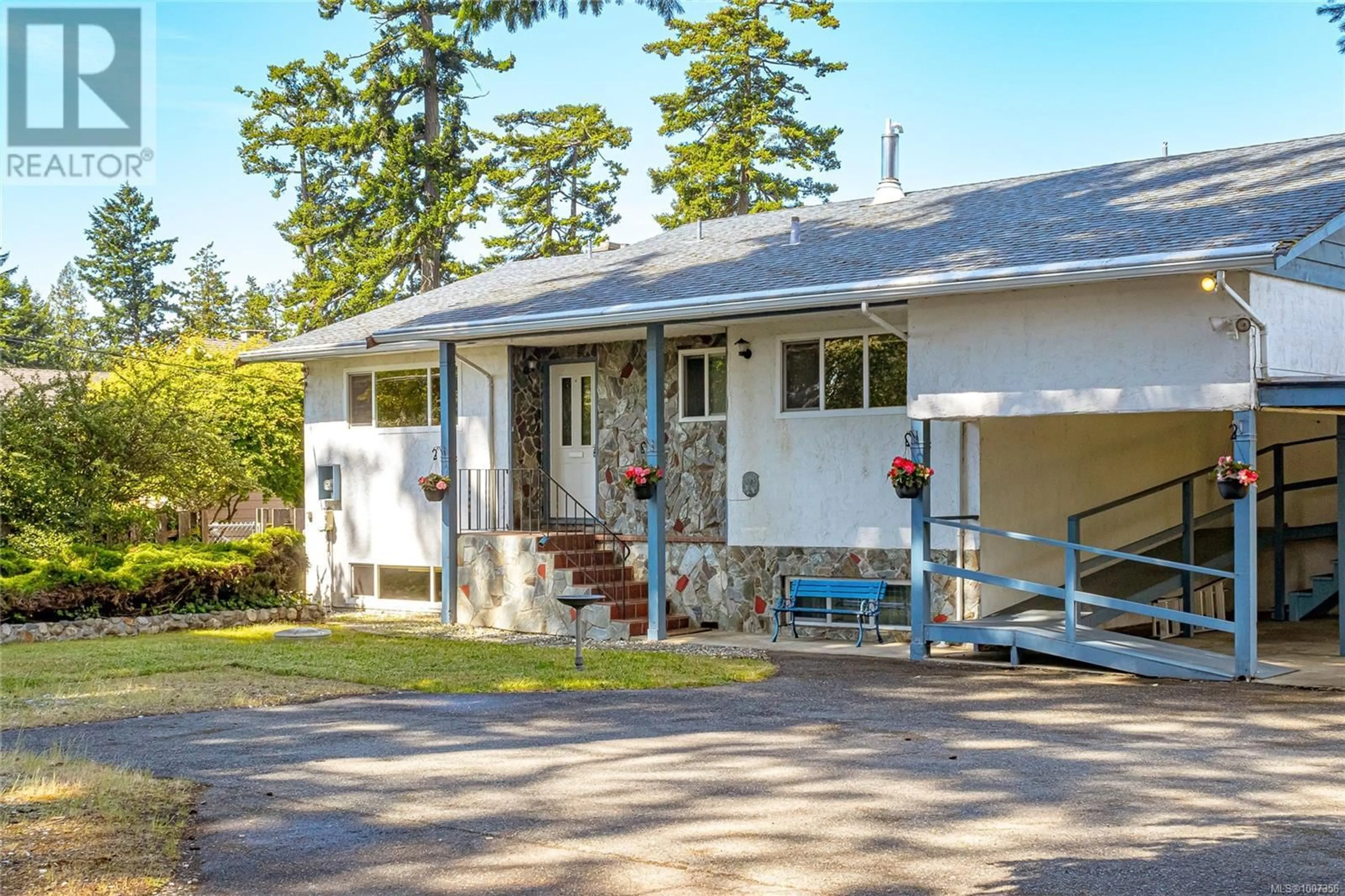 Unknown for 2910 LEIGH ROAD, Langford British Columbia V9B4G3