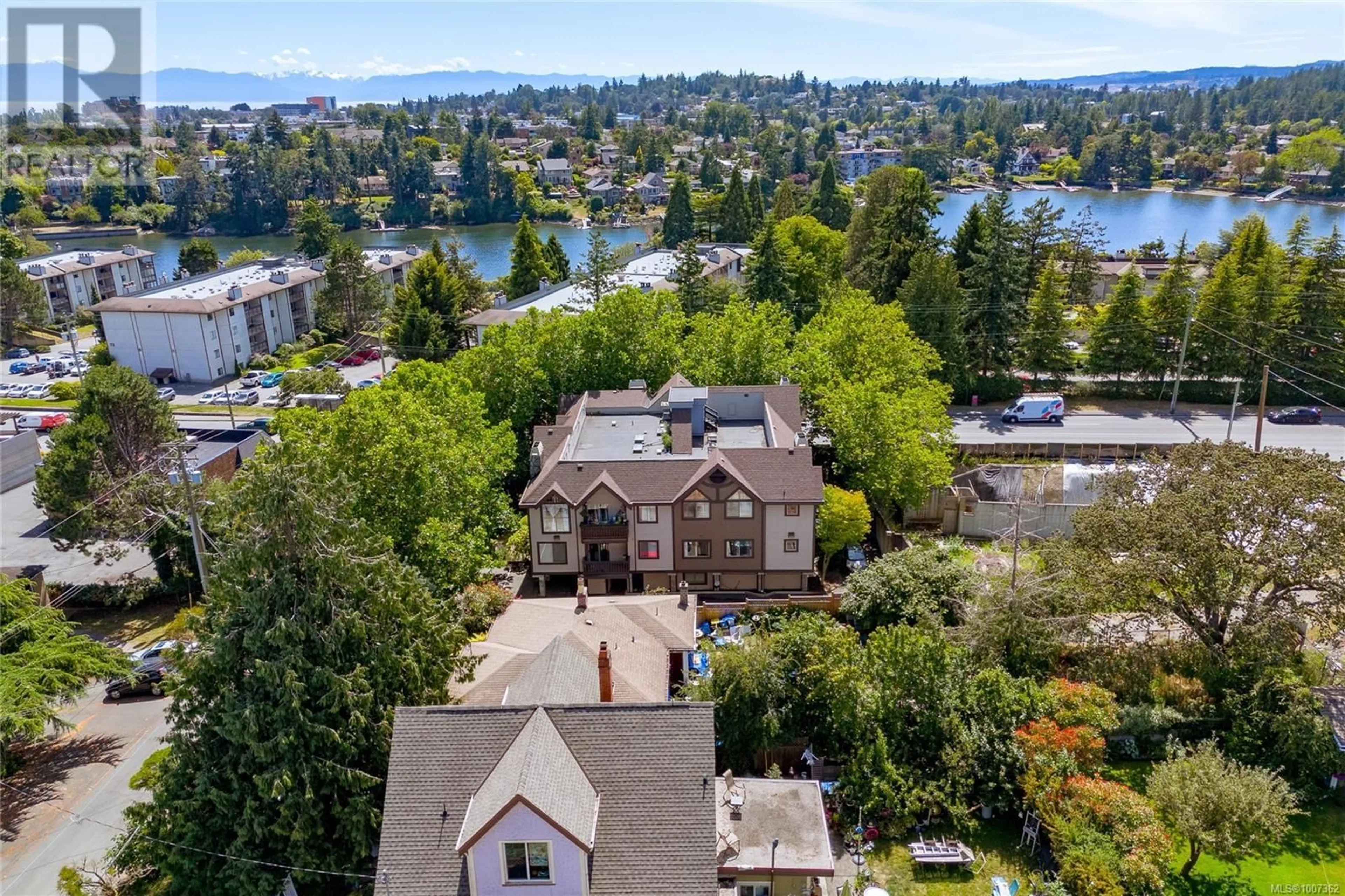 A pic from outside/outdoor area/front of a property/back of a property/a pic from drone, water/lake/river/ocean view for 301 - 108 GORGE ROAD WEST, Saanich British Columbia V9A1M2