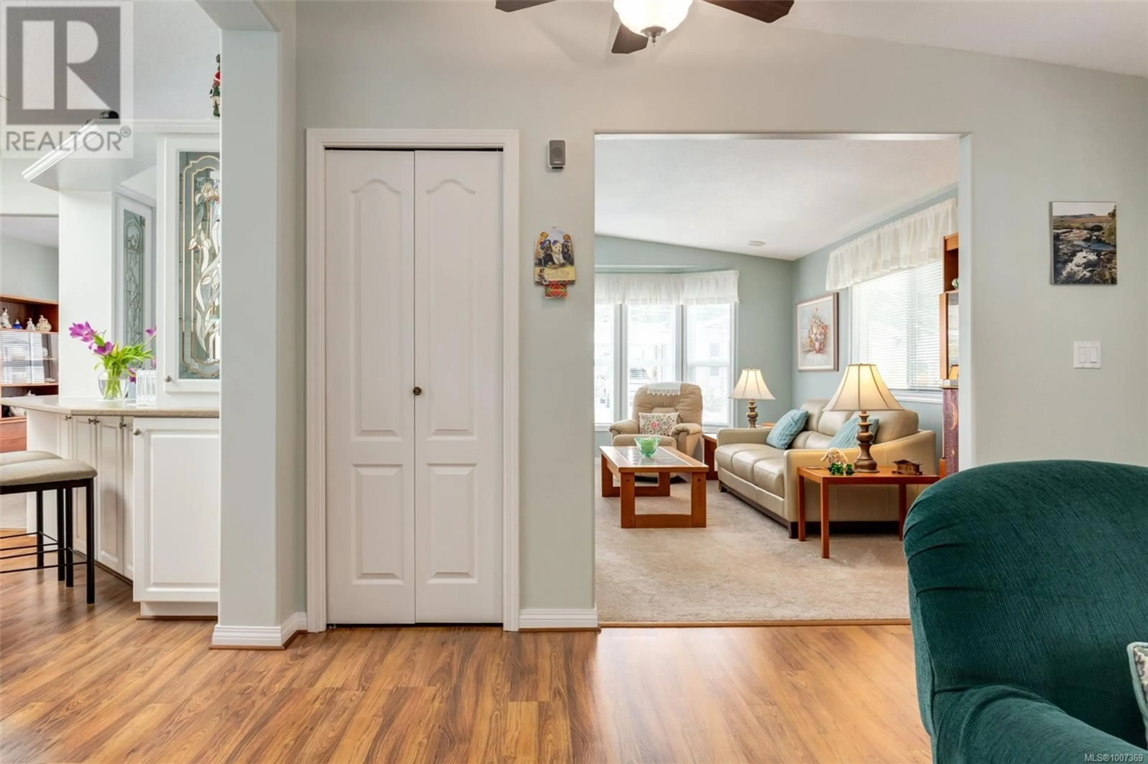 Living room with furniture, unknown for 6167 DENVER WAY, Nanaimo British Columbia V9T6J2