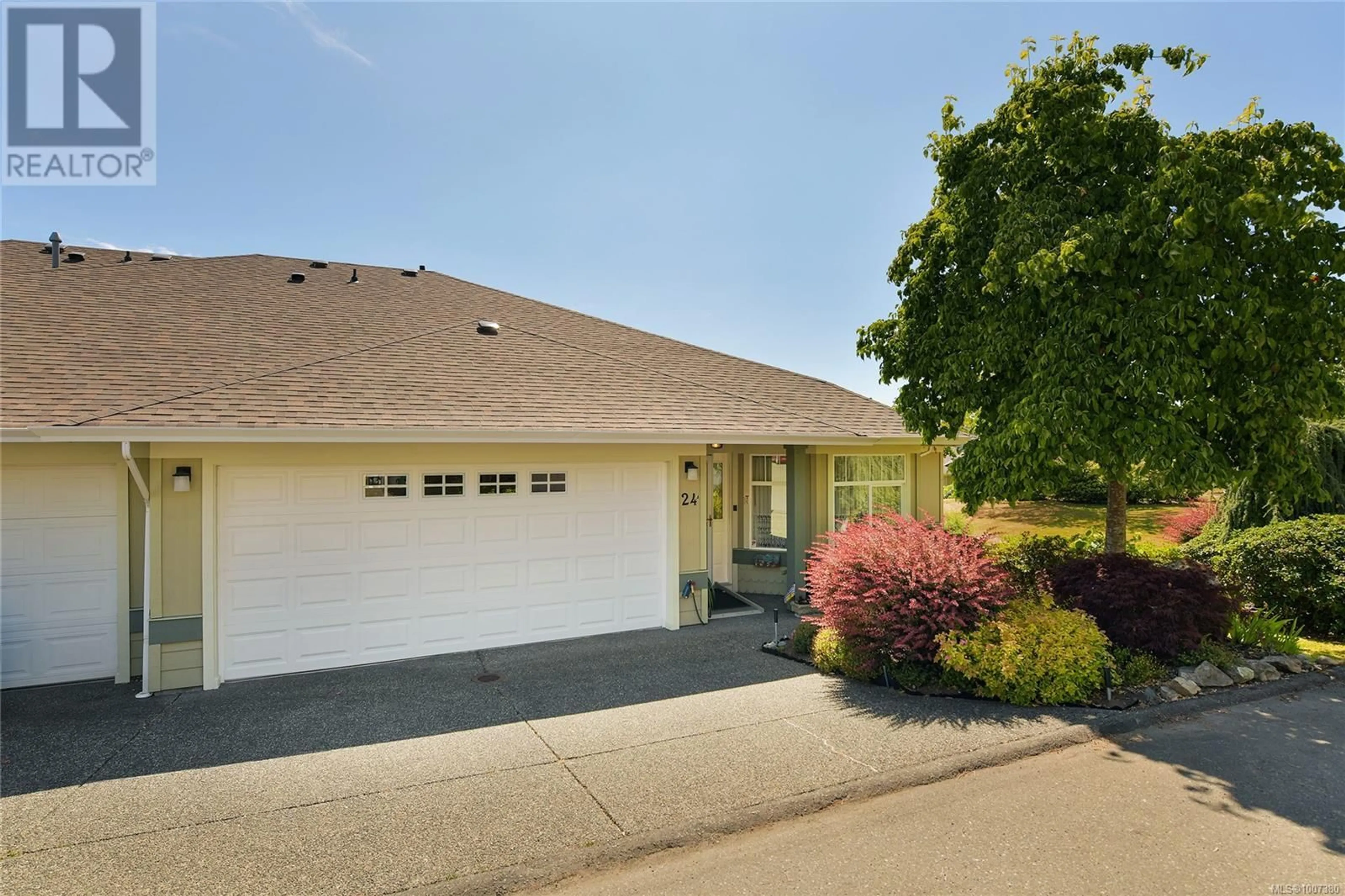 Unknown for 24 - 126 HALLOWELL ROAD, View Royal British Columbia V9A7K2