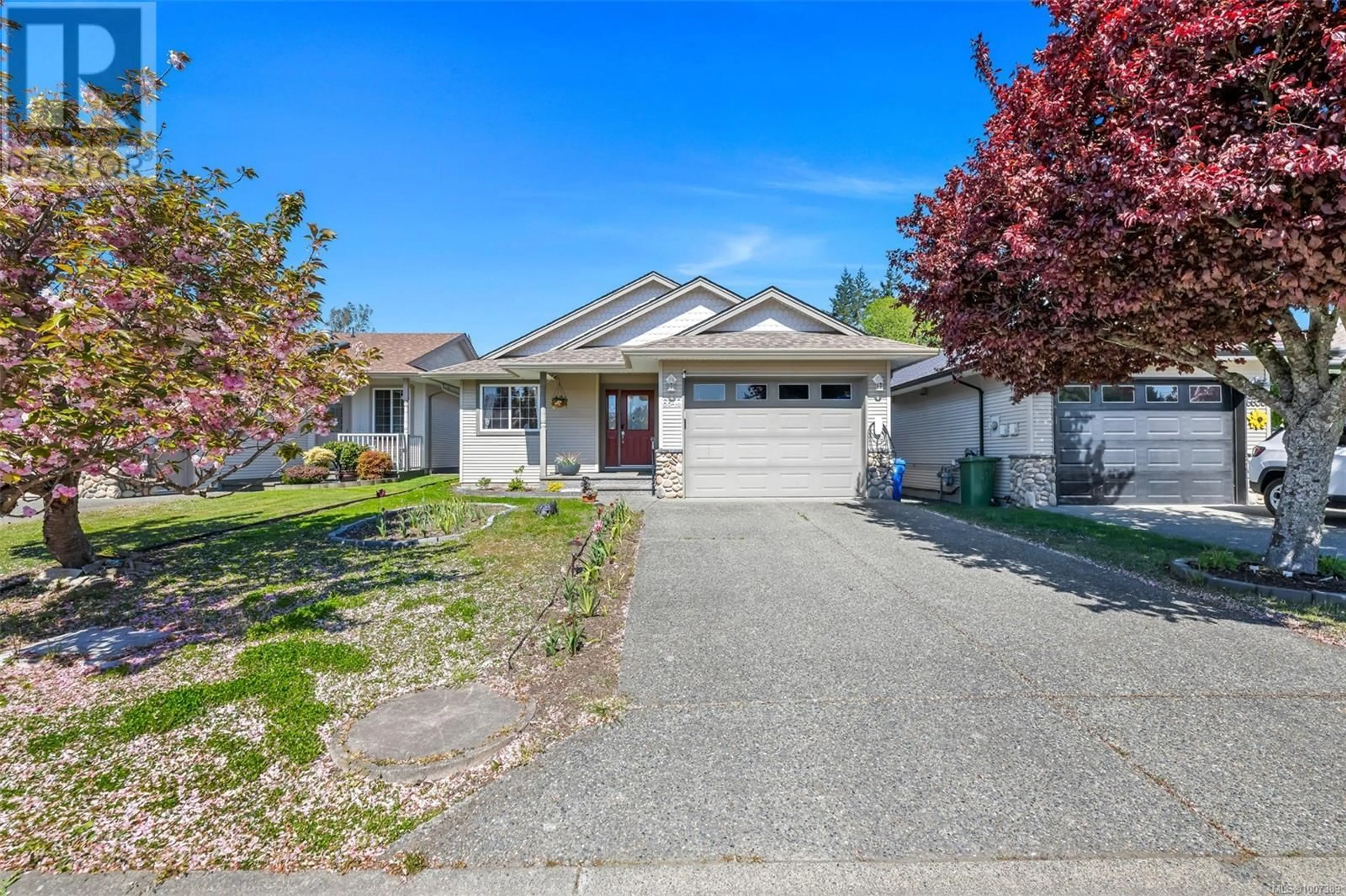 Home with vinyl exterior material, street for 6640 ACREMAN PLACE, Sooke British Columbia V9Z0V9