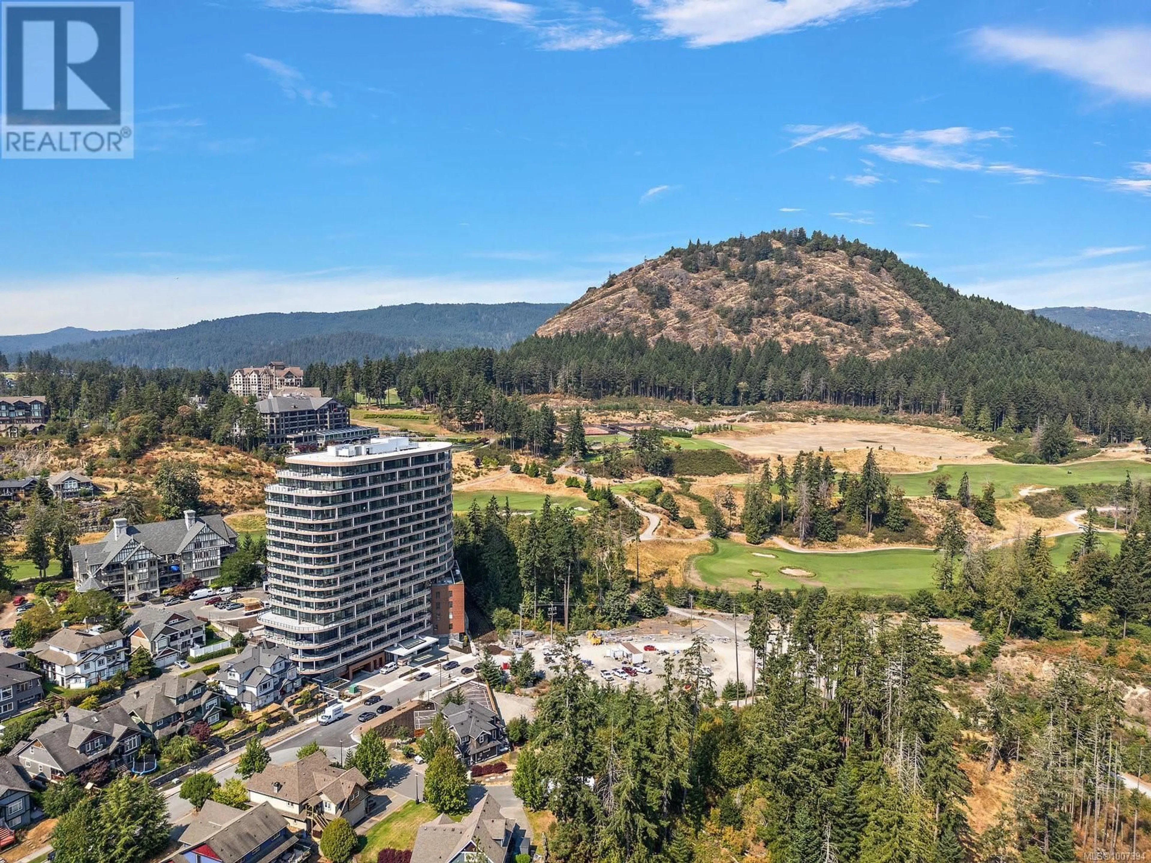 A pic from outside/outdoor area/front of a property/back of a property/a pic from drone, mountain view for 1402 - 2000 HANNINGTON ROAD, Langford British Columbia V9B6R6