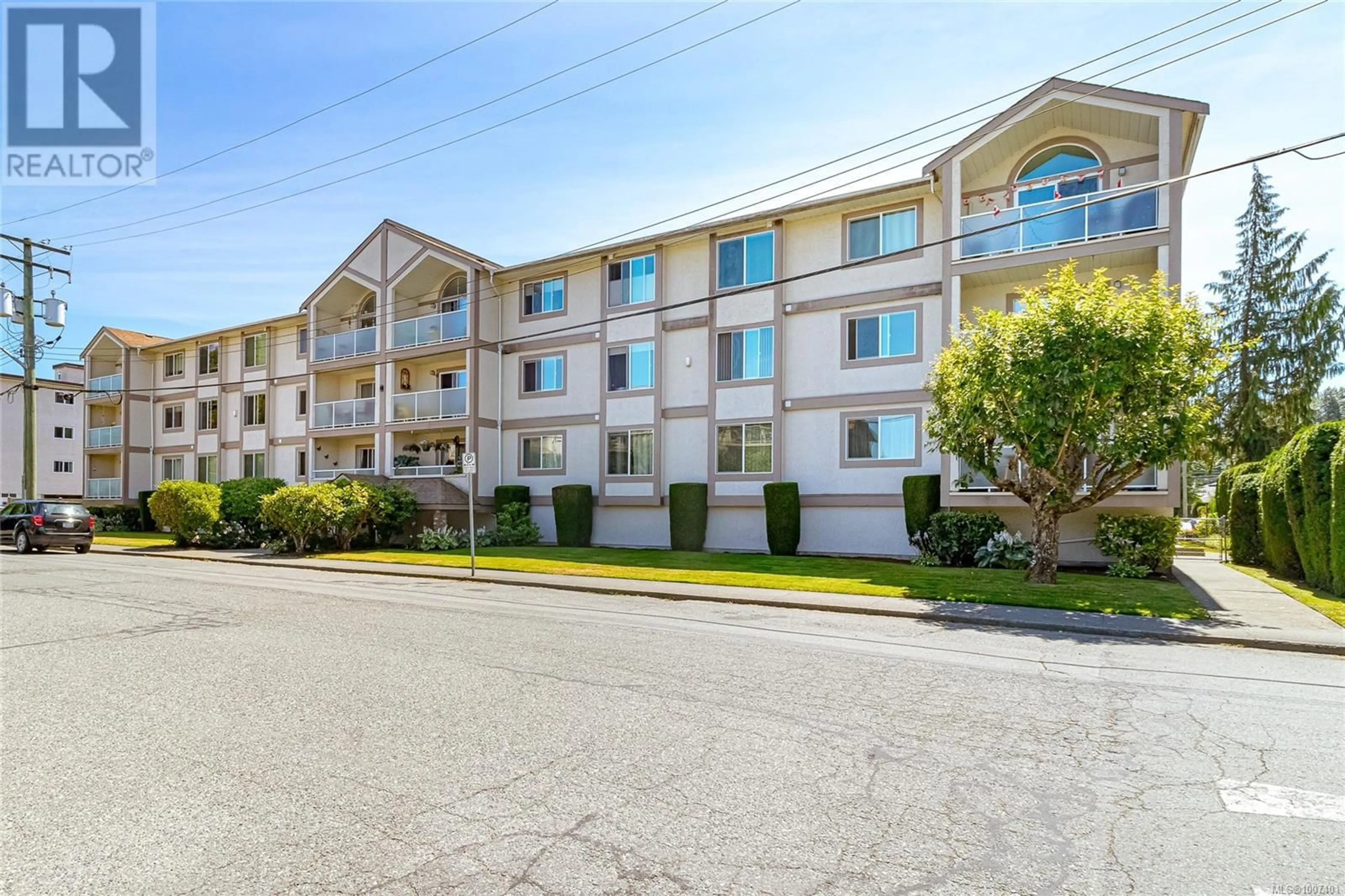 Patio, unknown for 202 - 254 FIRST STREET, Duncan British Columbia V9L1R2